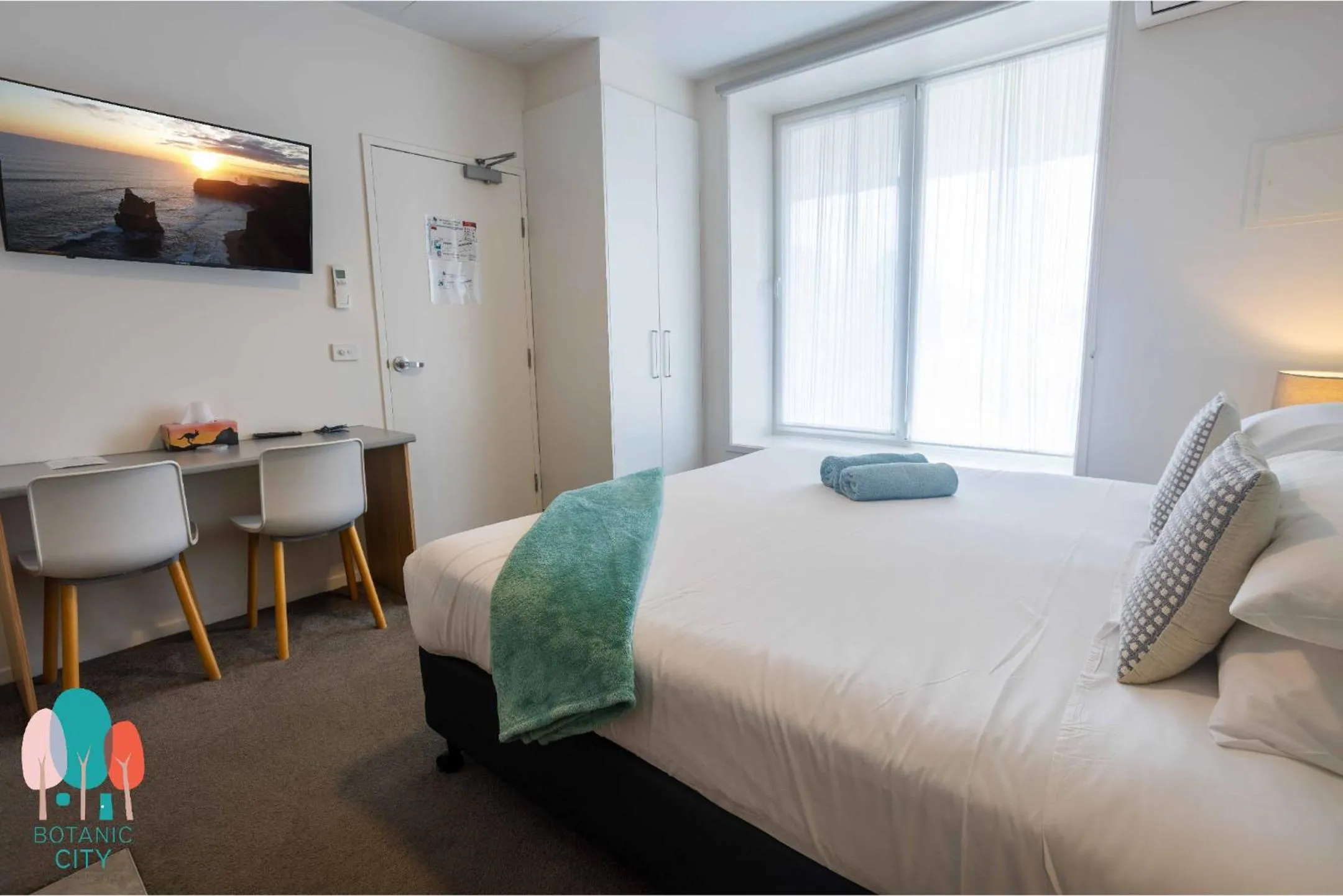 Bed in Botanic City Apartments