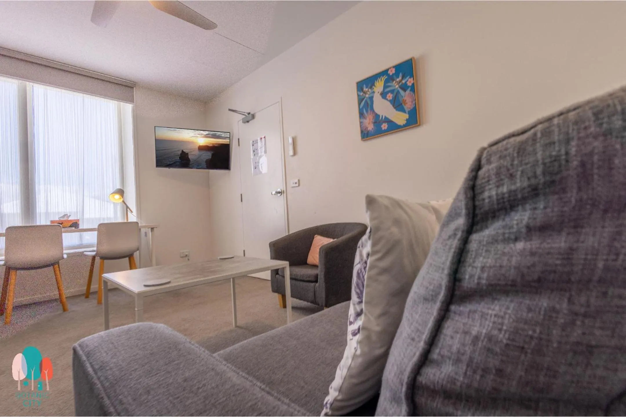 Communal lounge/ TV room in Botanic City Apartments