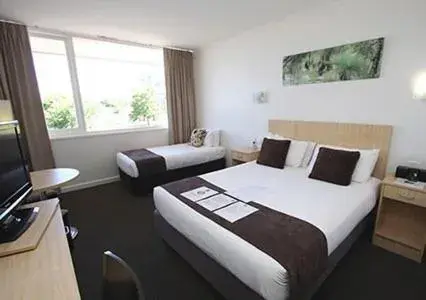 Bedroom in Comfort Inn Capital Horsham Bedroom in Comfort Inn Capital Horsham