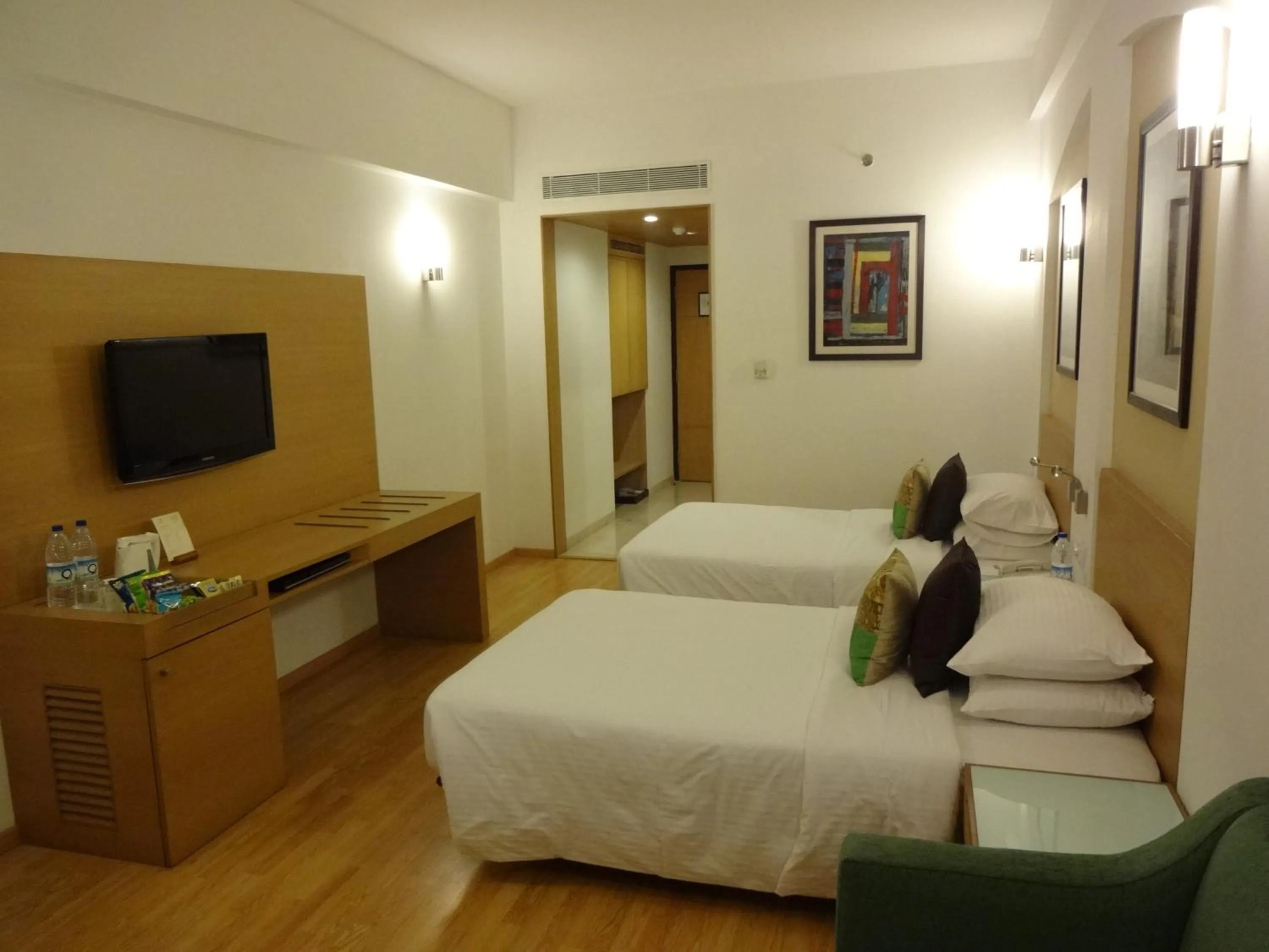 Photo of the whole room, Bed in Lemon Tree Premier Hitec City Hyderabad