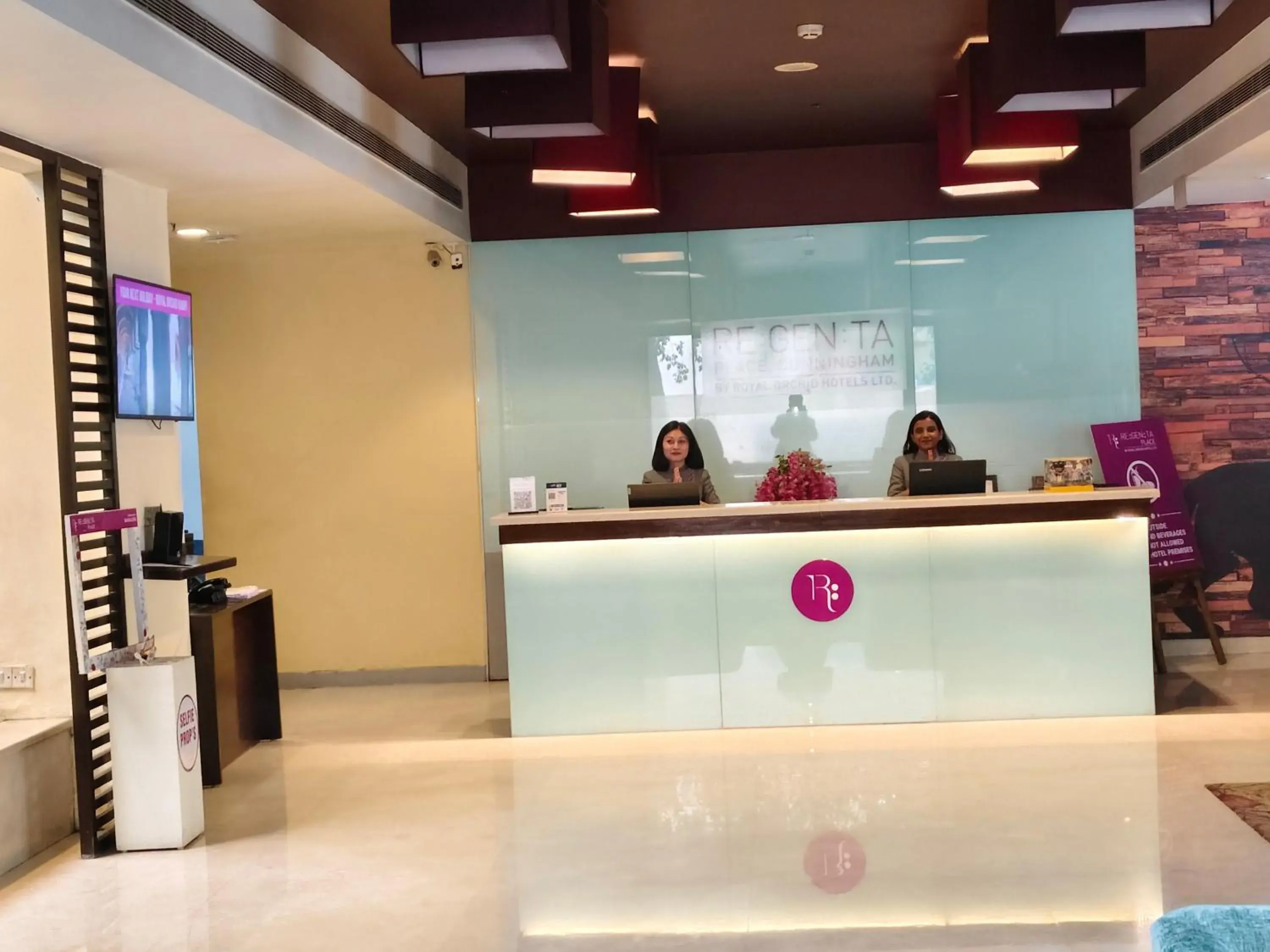 Property building in Regenta Place Bangalore, Cunningham Road Property building in Regenta Place Bangalore, Cunningham Road