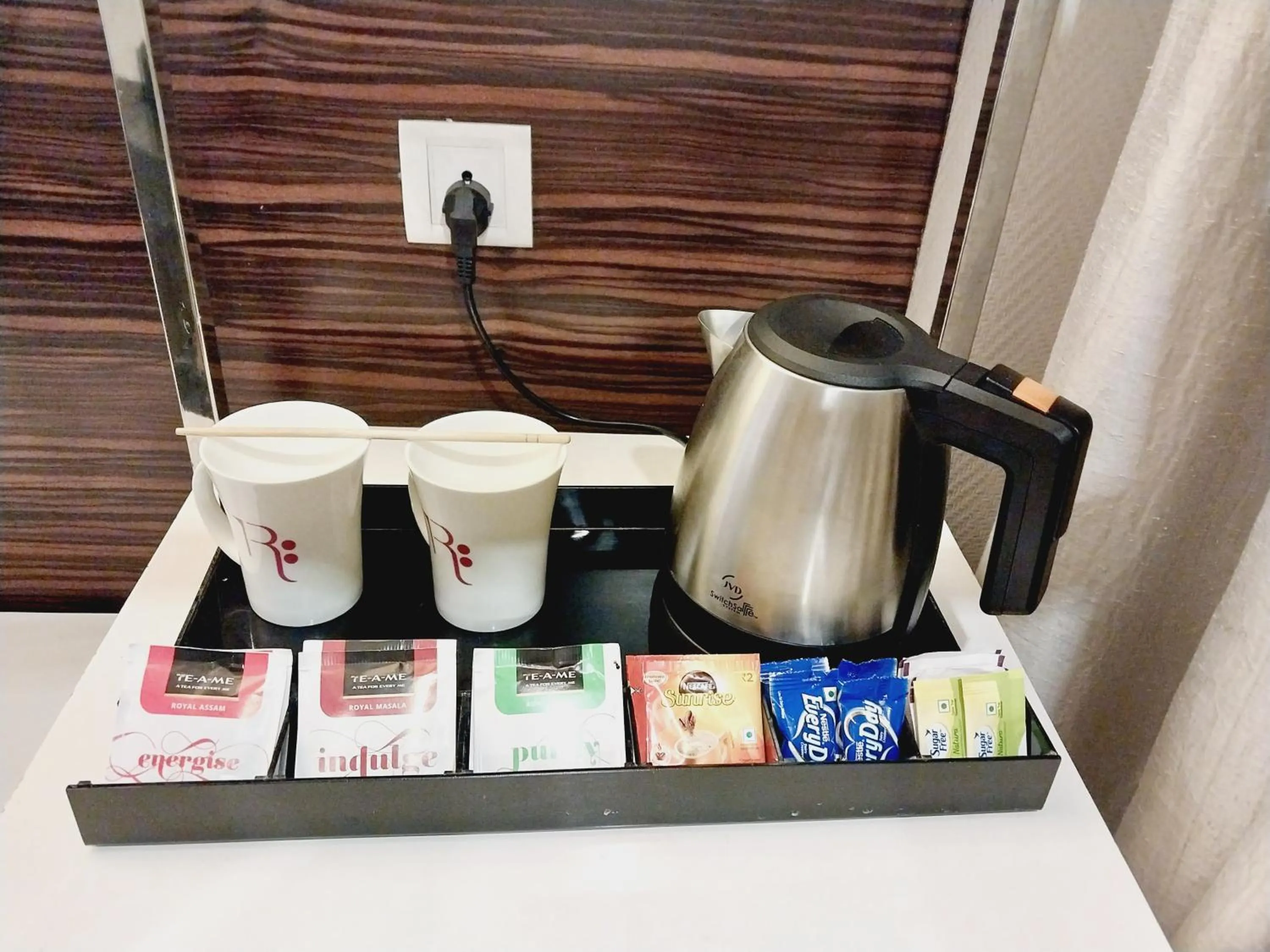 Coffee/tea facilities in Regenta Place Bangalore, Cunningham Road