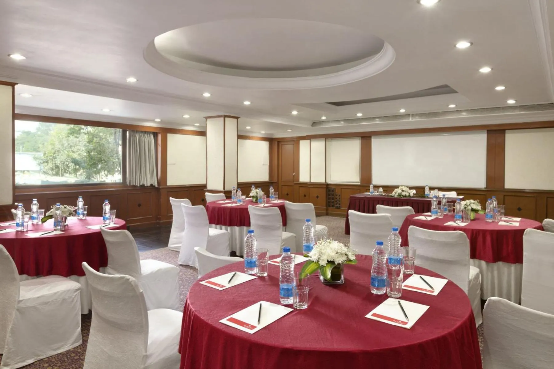 Meeting/conference room in Regenta Place Bangalore, Cunningham Road