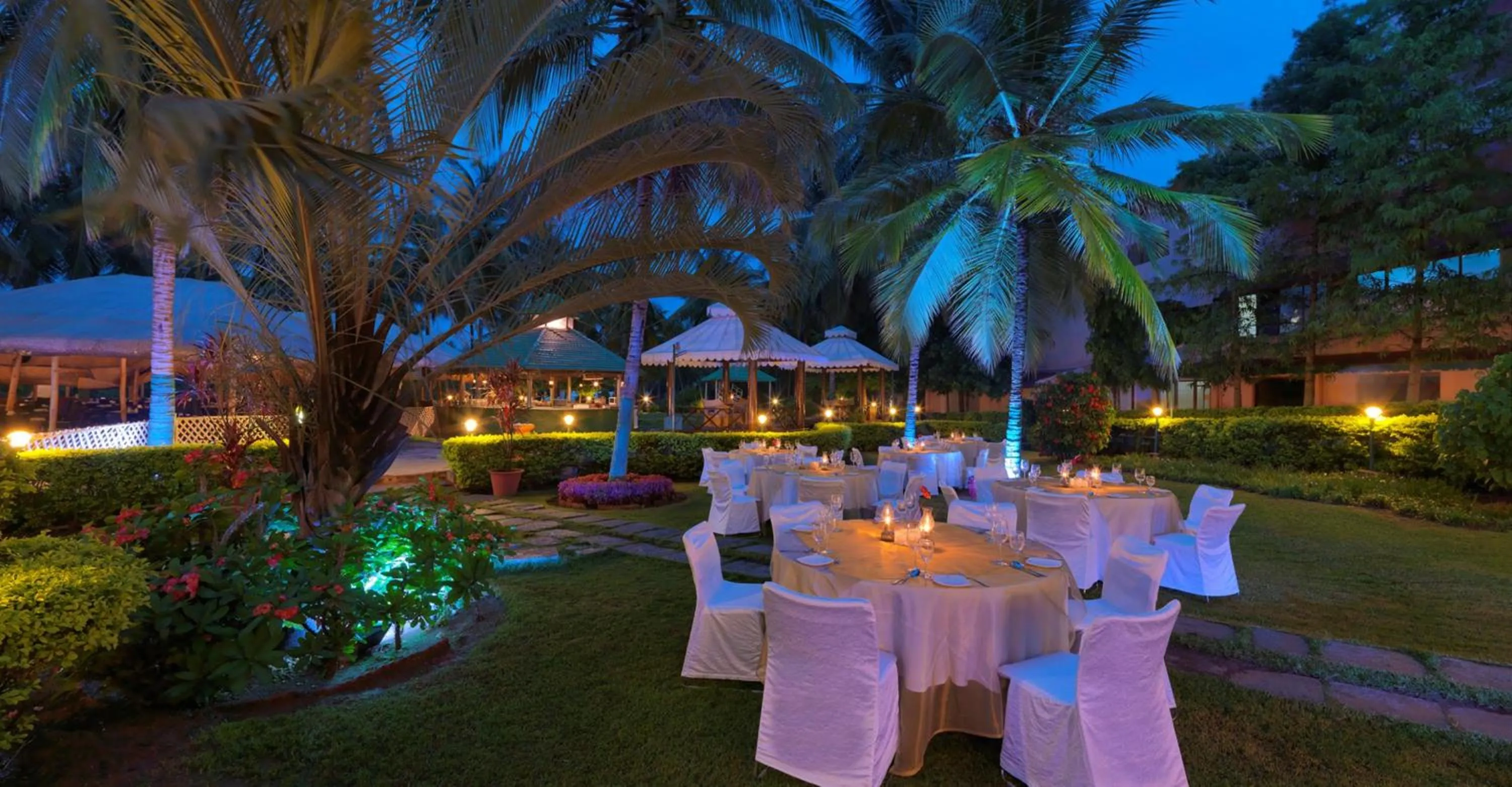 Banquet/Function facilities in Royal Orchid Resort & Convention Centre, Yelahanka Bangalore