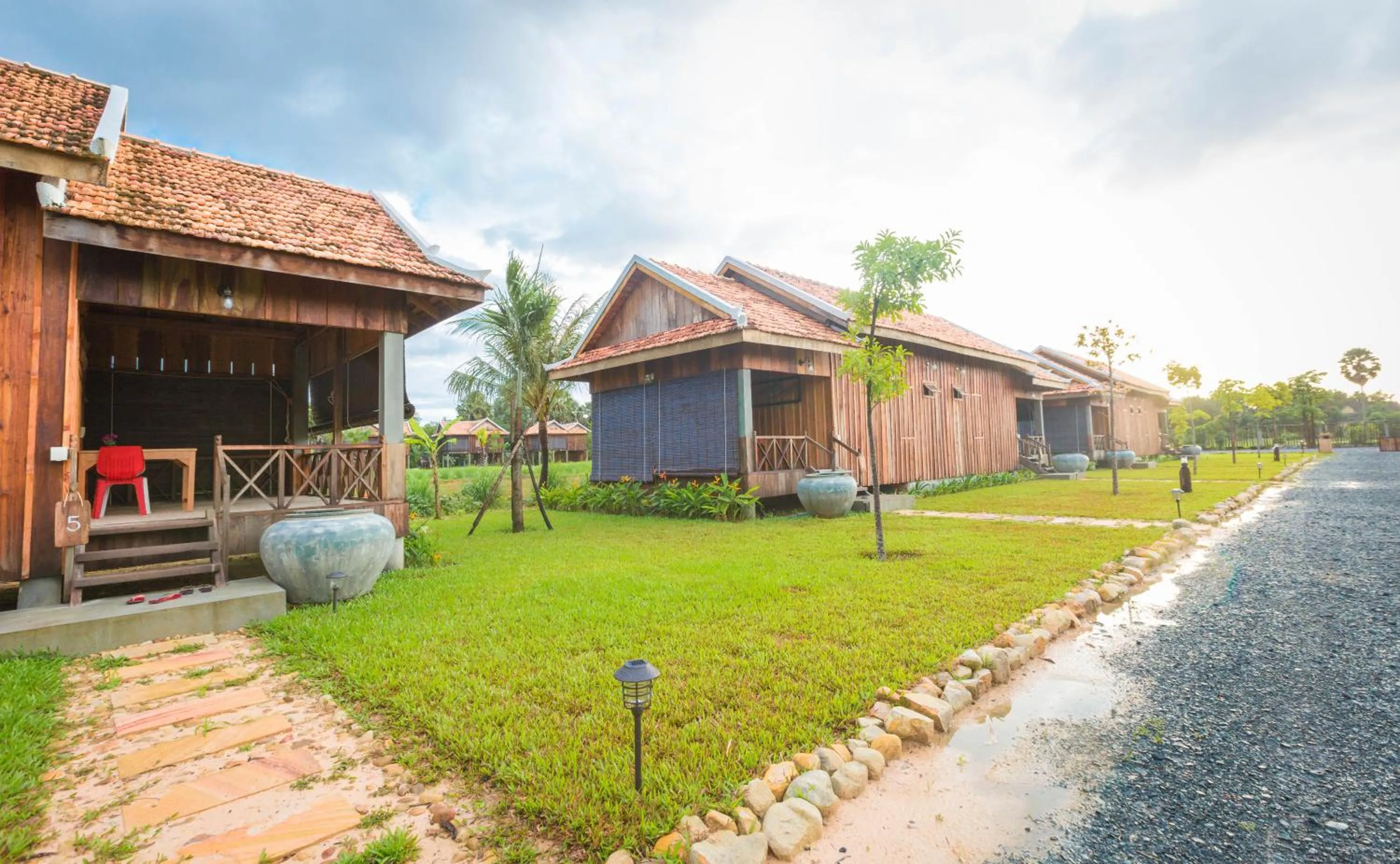 Facade/entrance in Kampot River Residence