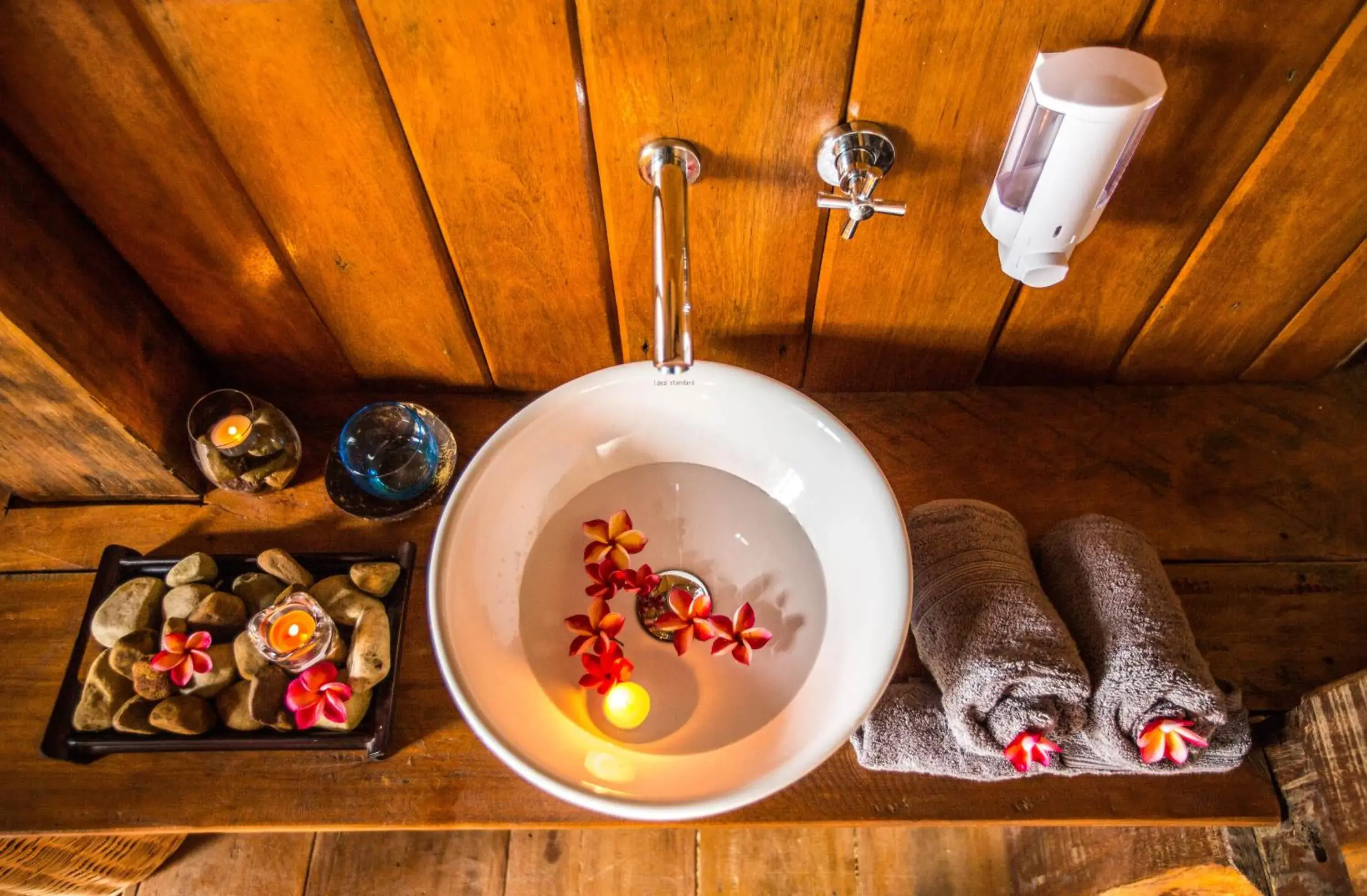 Bathroom in Kampot River Residence Bathroom in Kampot River Residence