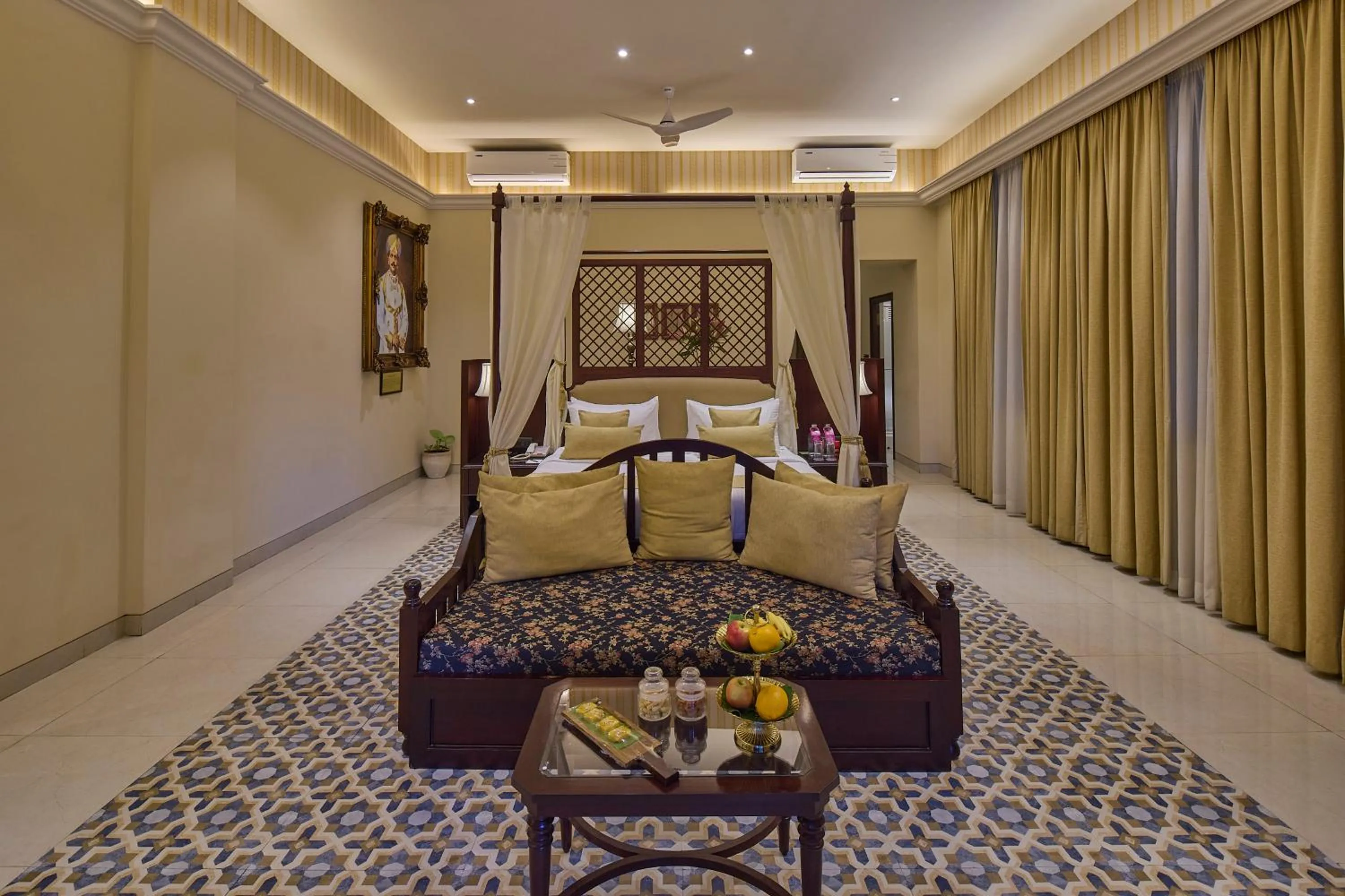 Bed in Royal Orchid Metropole Mysore