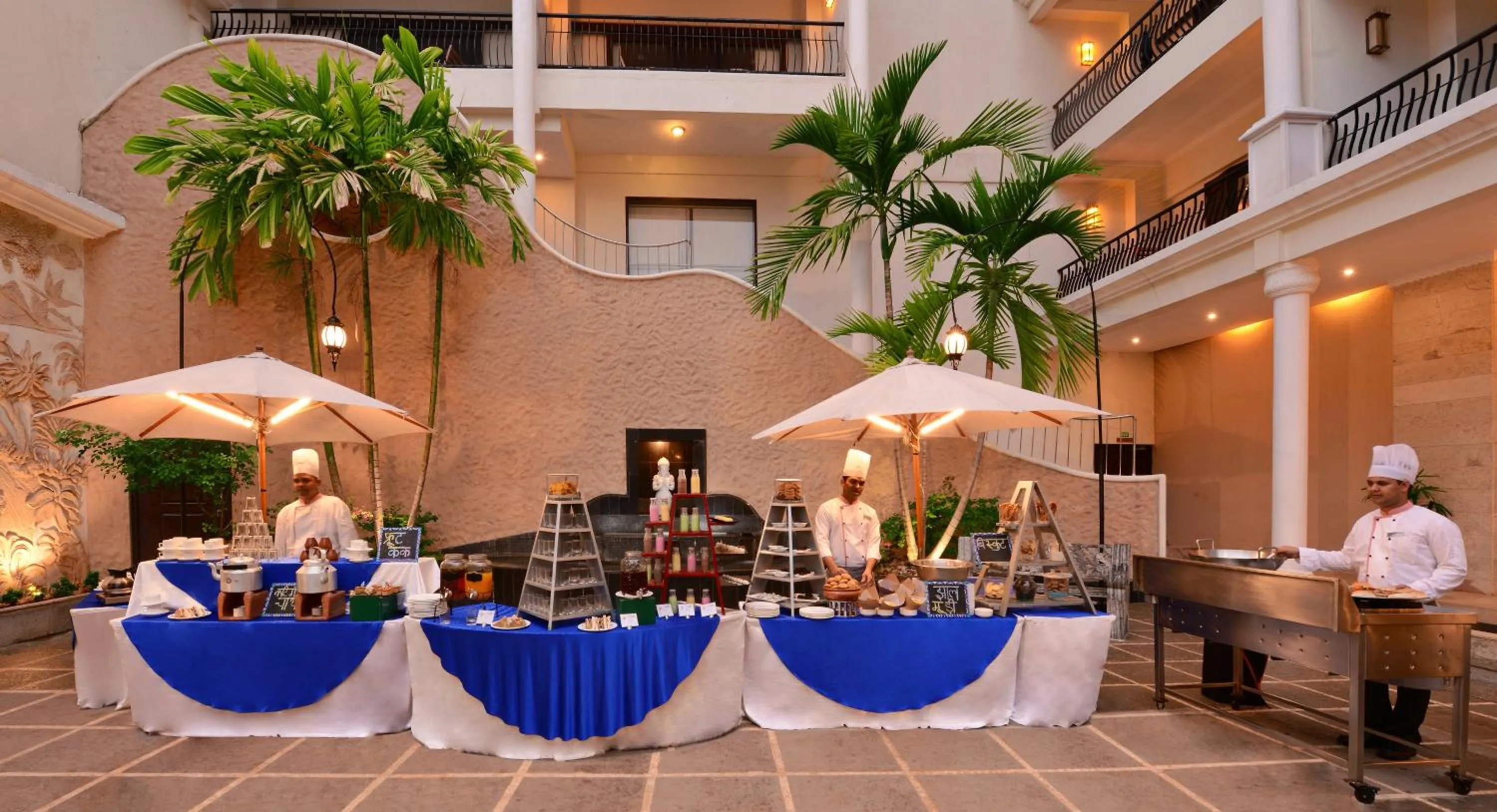 Restaurant/places to eat in Resort Rio