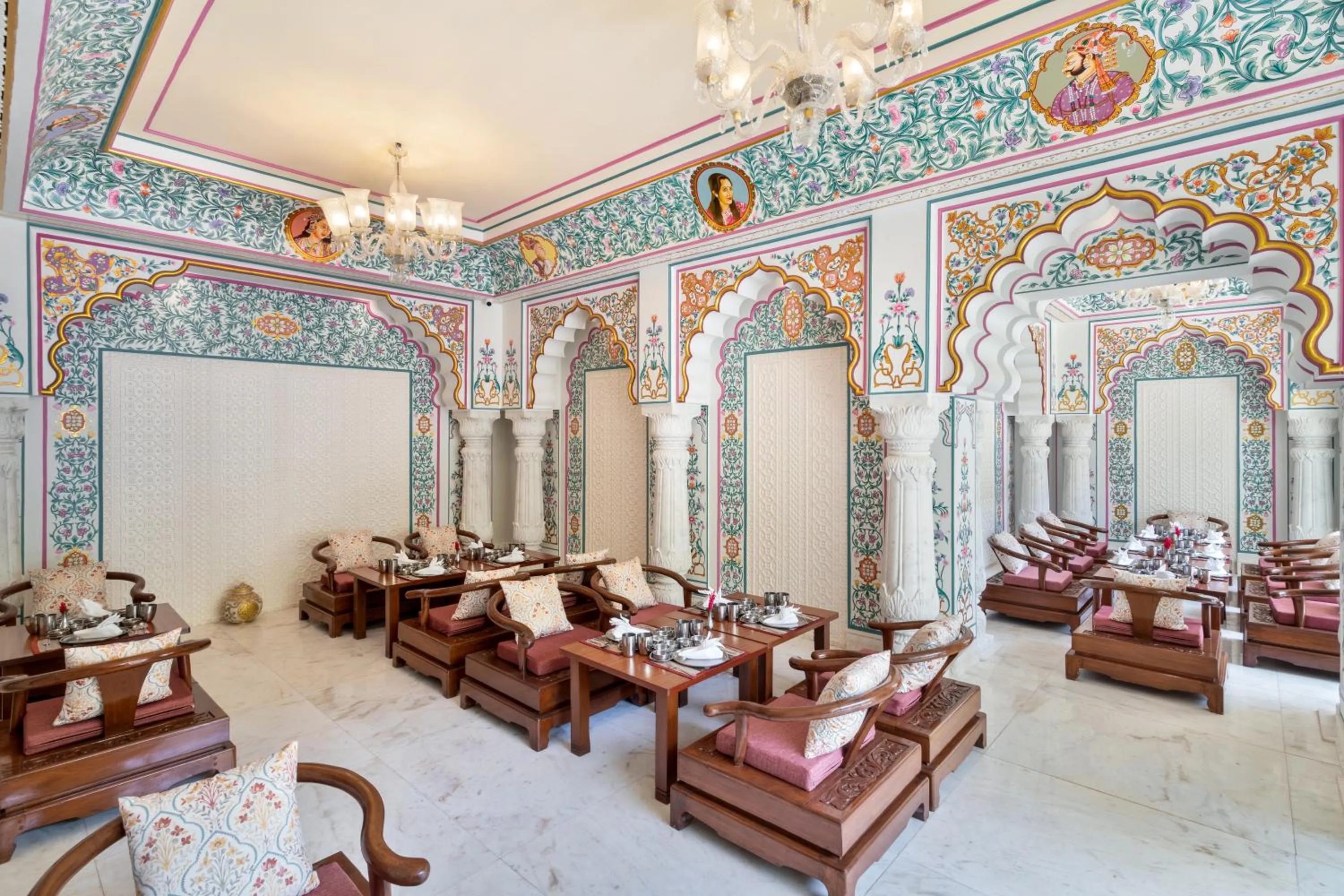 Restaurant/places to eat in Resort Rio