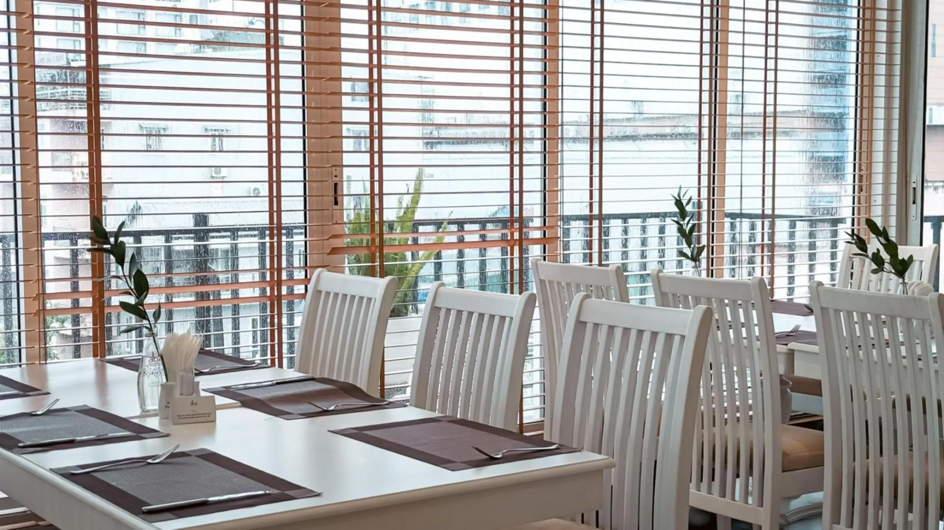 Restaurant/places to eat in Alba Hotel Restaurant/places to eat in Alba Hotel