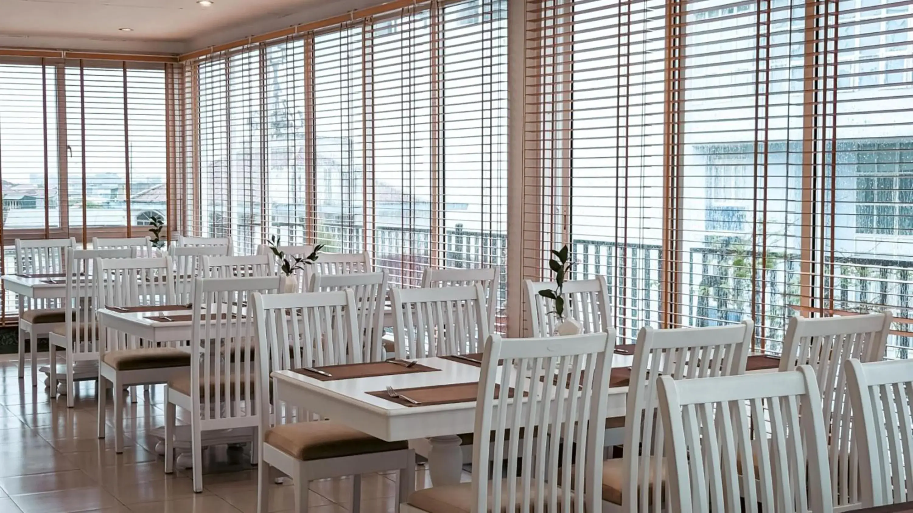 Restaurant/places to eat in Alba Hotel Restaurant/places to eat in Alba Hotel