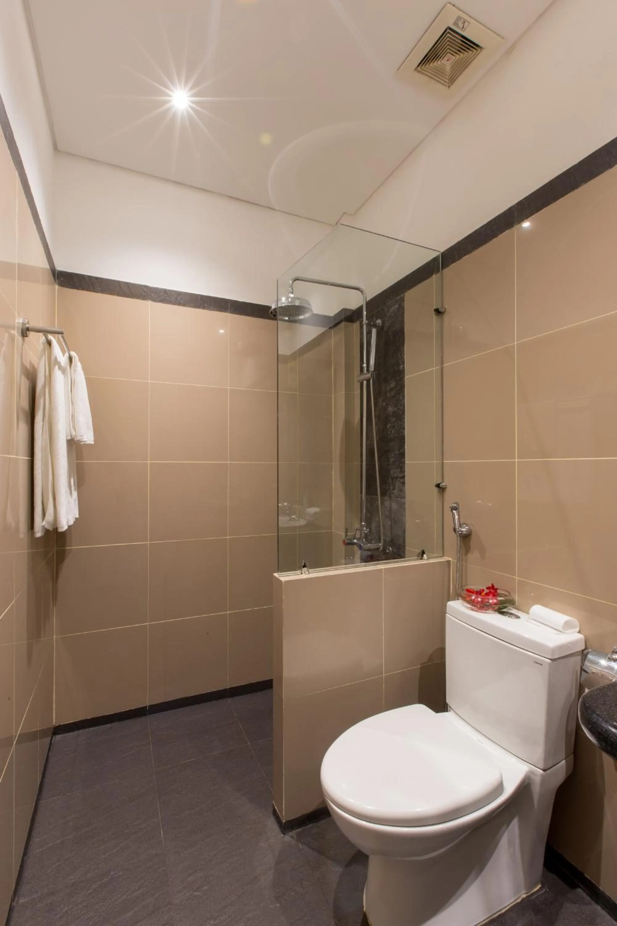 Bathroom in Alba Hotel