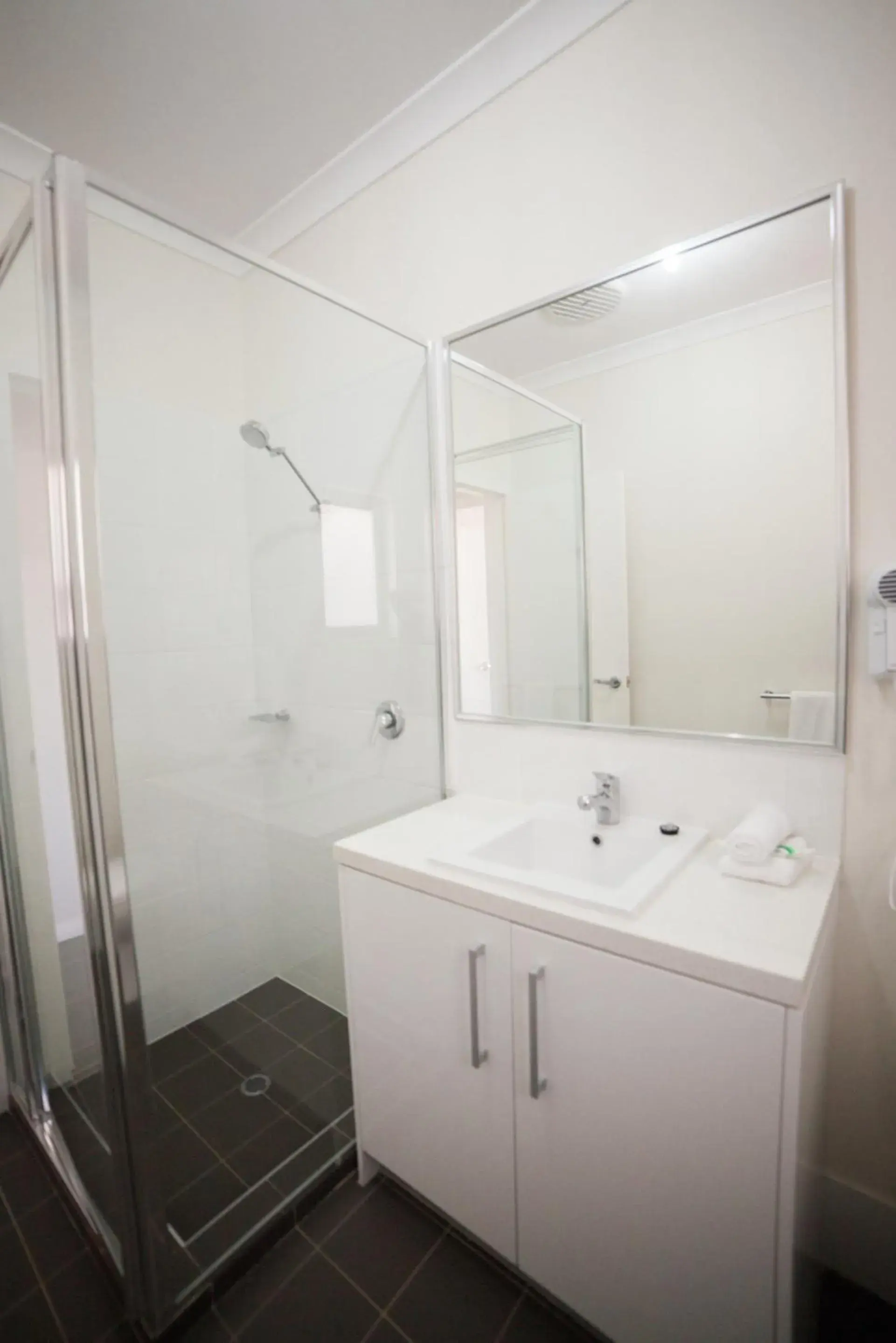 Bathroom in Exmouth Escape Resort Bathroom in Exmouth Escape Resort