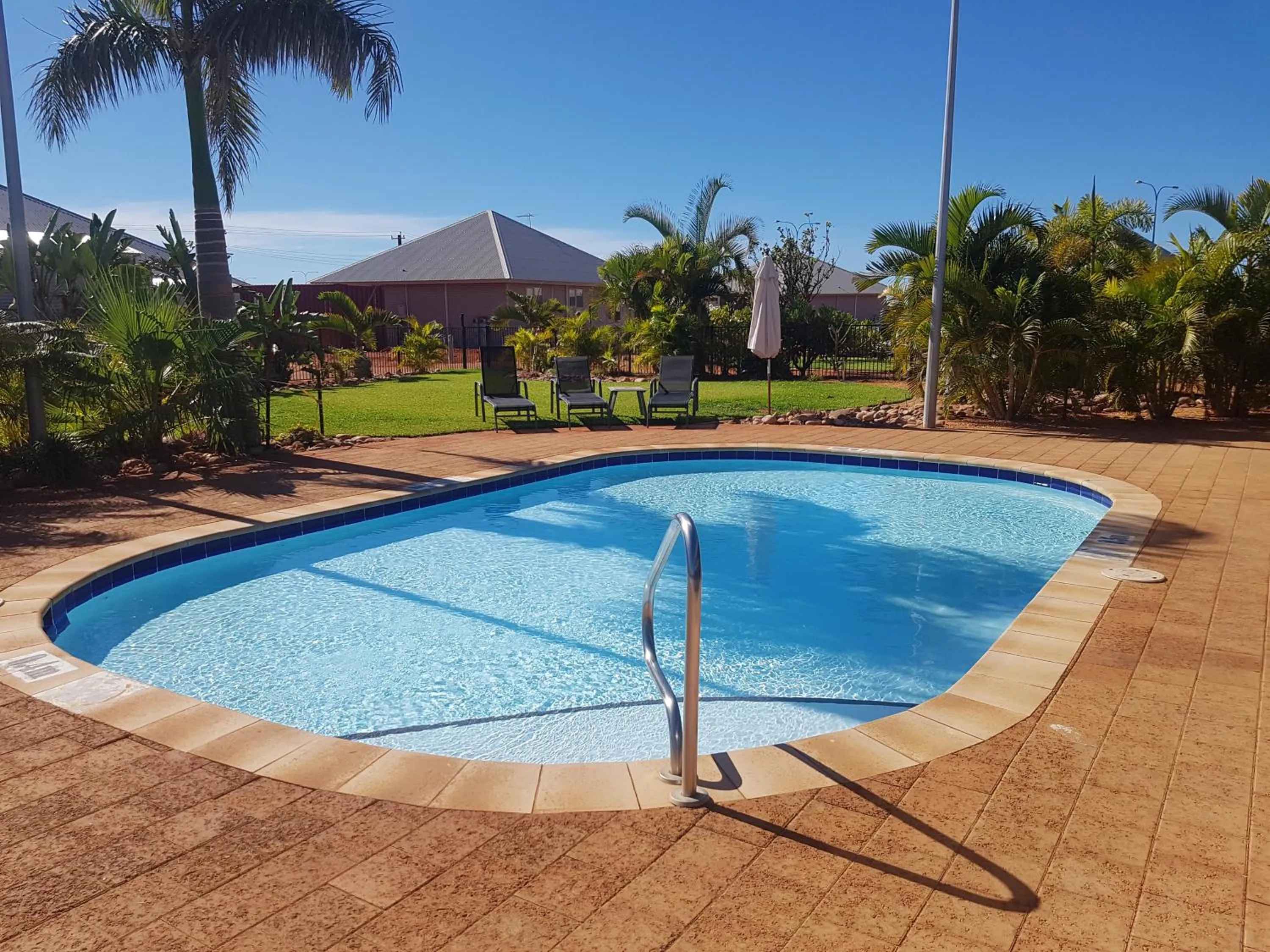 Swimming pool in Exmouth Escape Resort