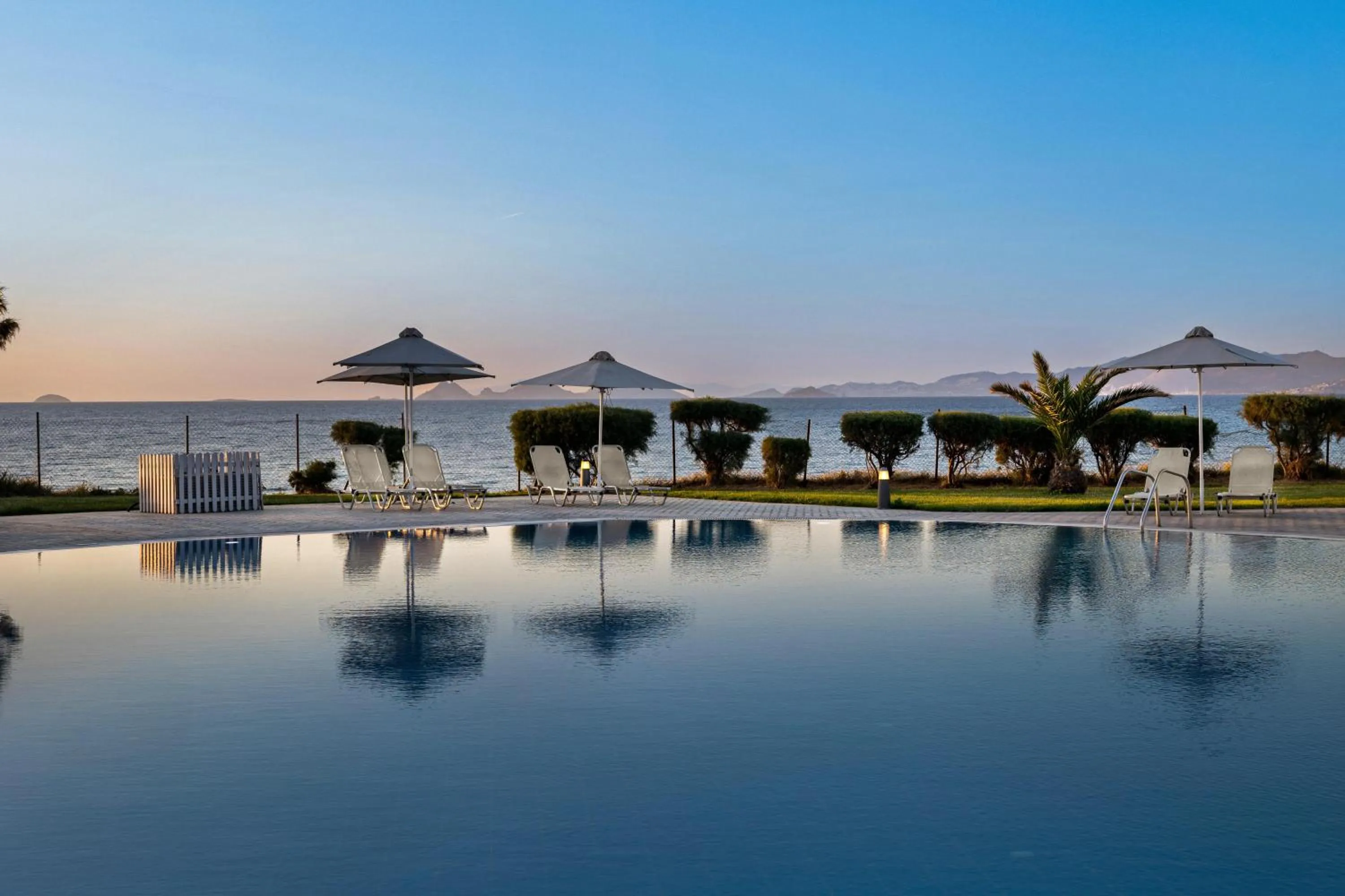 Swimming pool in White Olive Marine Aquapark