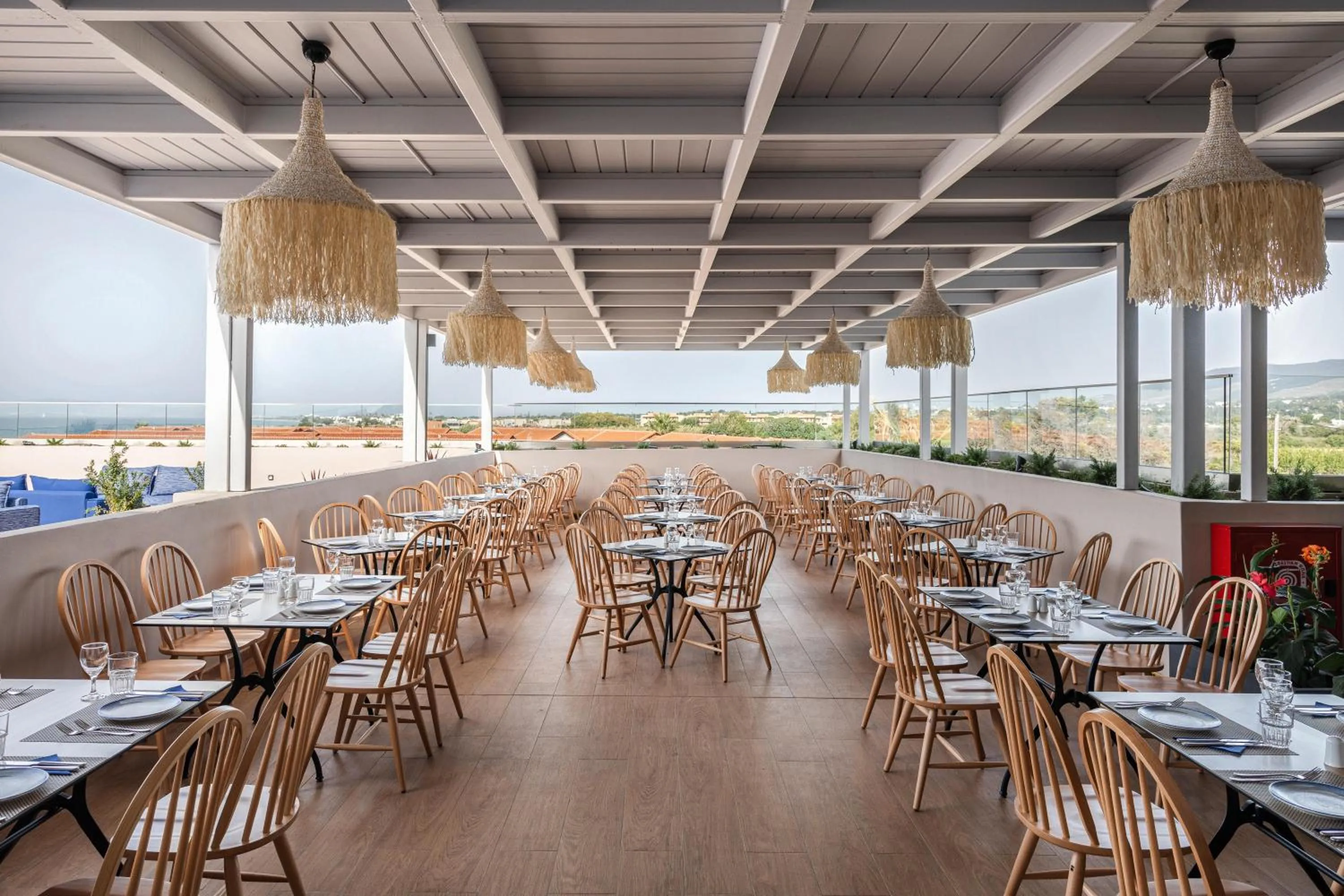 Restaurant/places to eat in White Olive Marine Aquapark