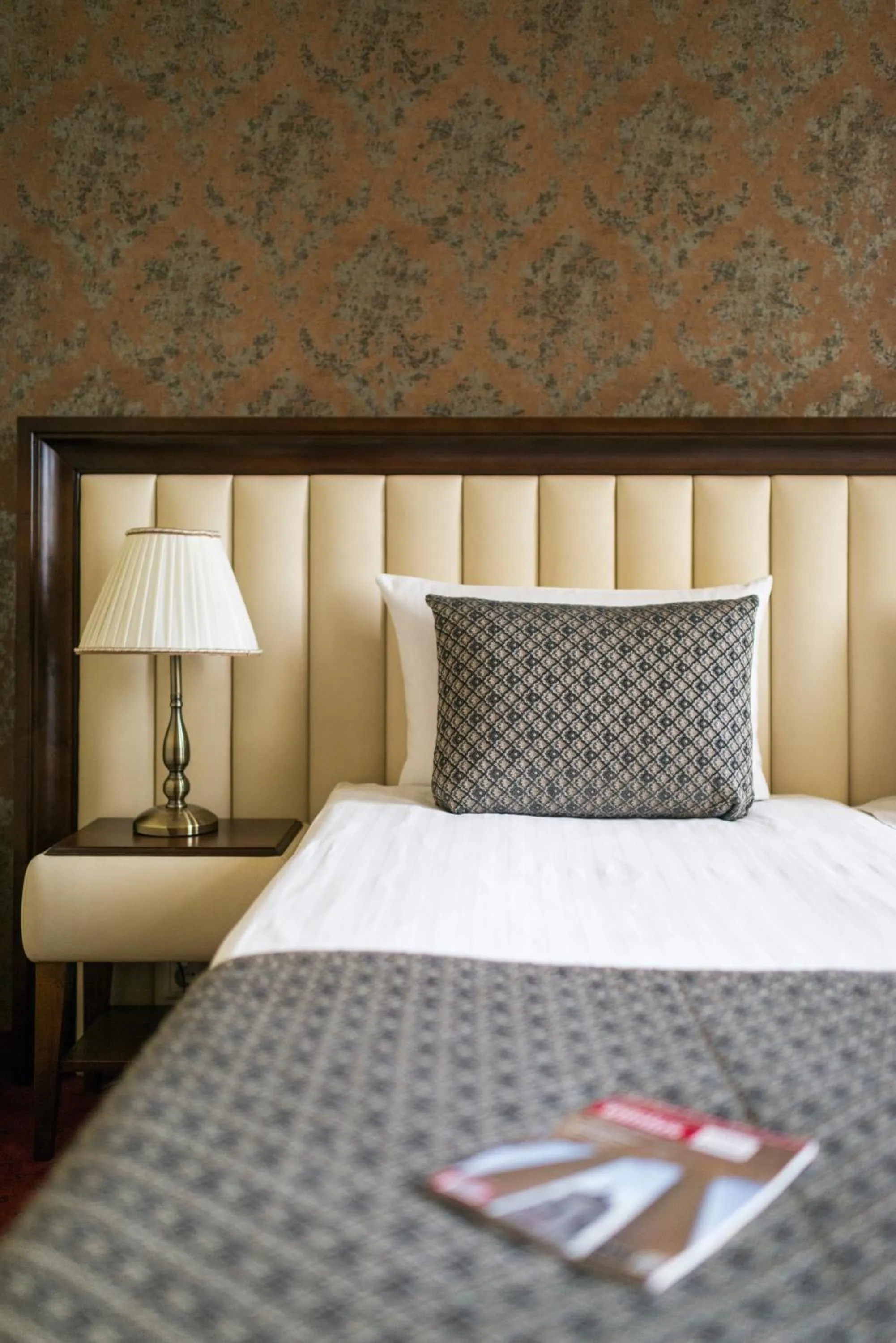 Bedroom, Bed in Congress Hotel