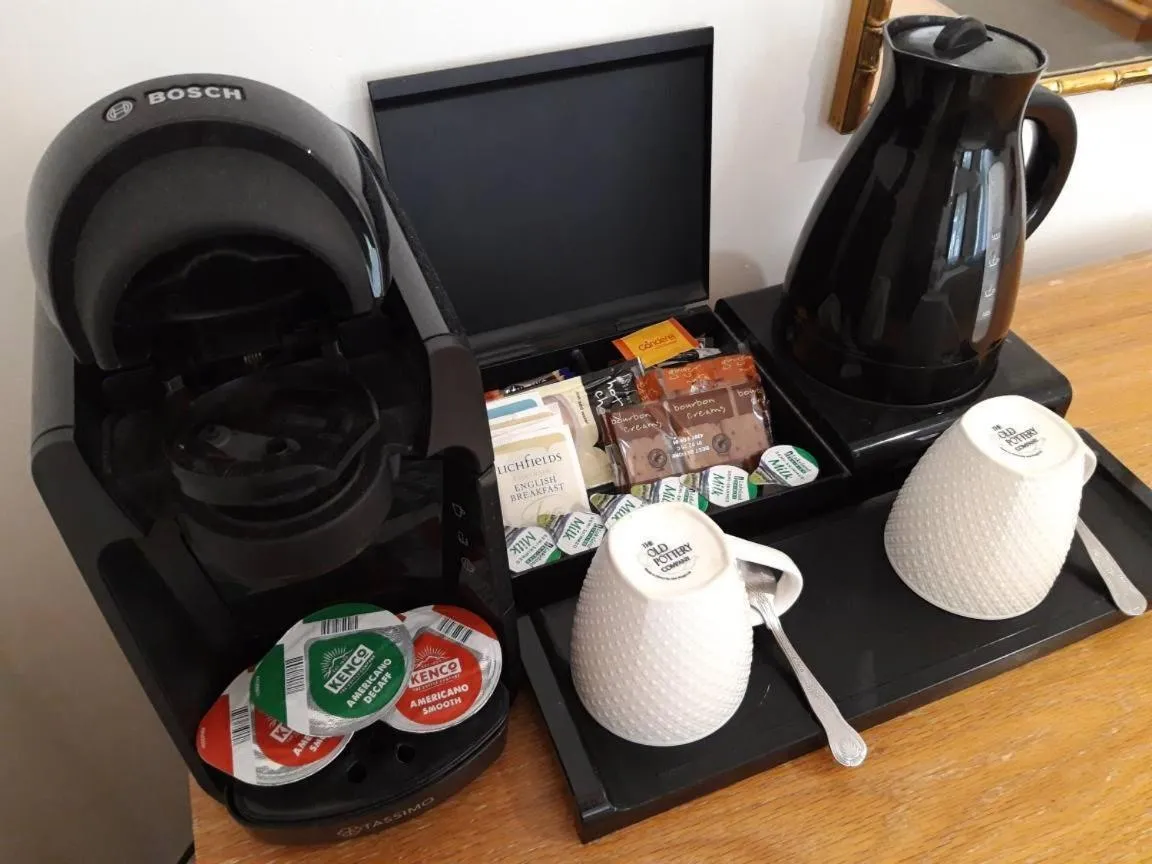 Food and drinks in The Flying Fish Stables