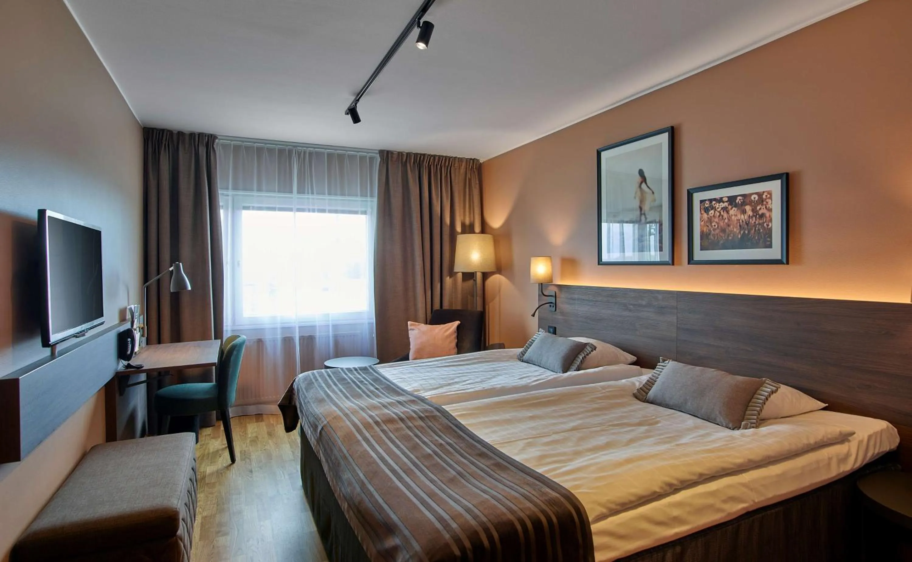 Bedroom, Bed in Scandic CH