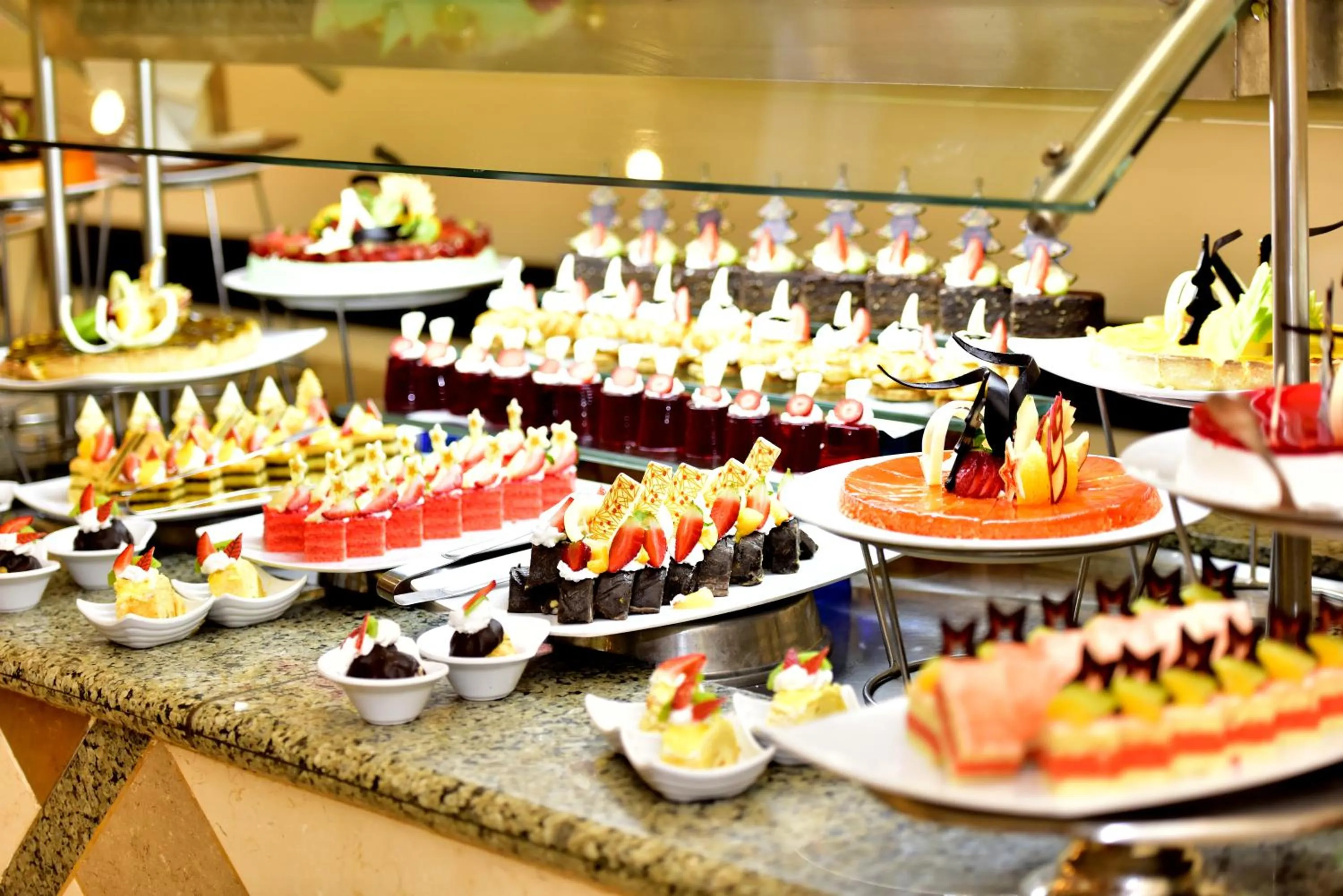 Restaurant/places to eat in Il Mercato Hotel & Spa