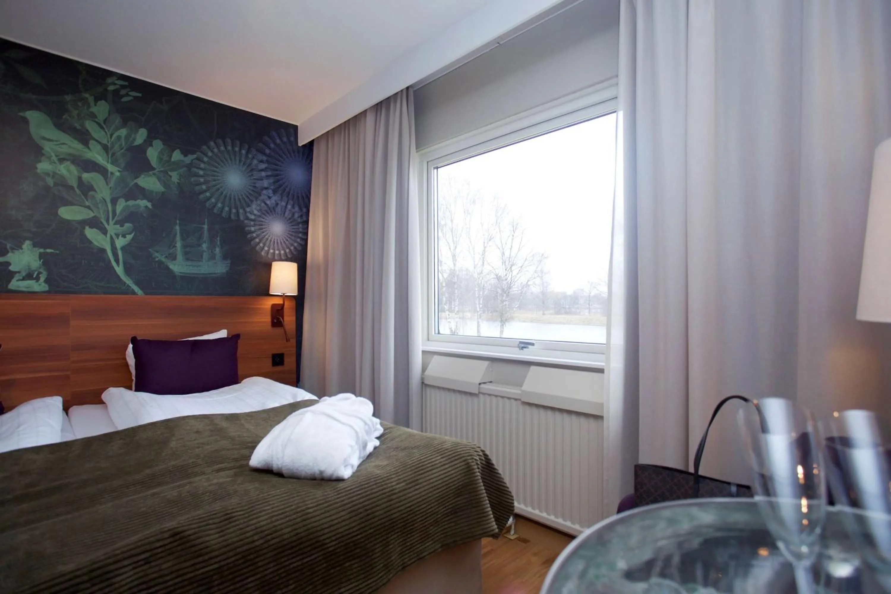 Photo of the whole room, Bed in Scandic Klarälven