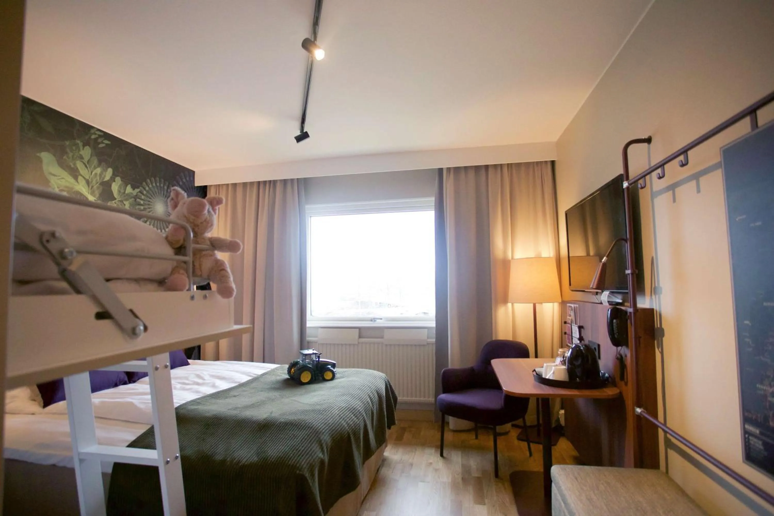 Photo of the whole room, Bed in Scandic Klarälven