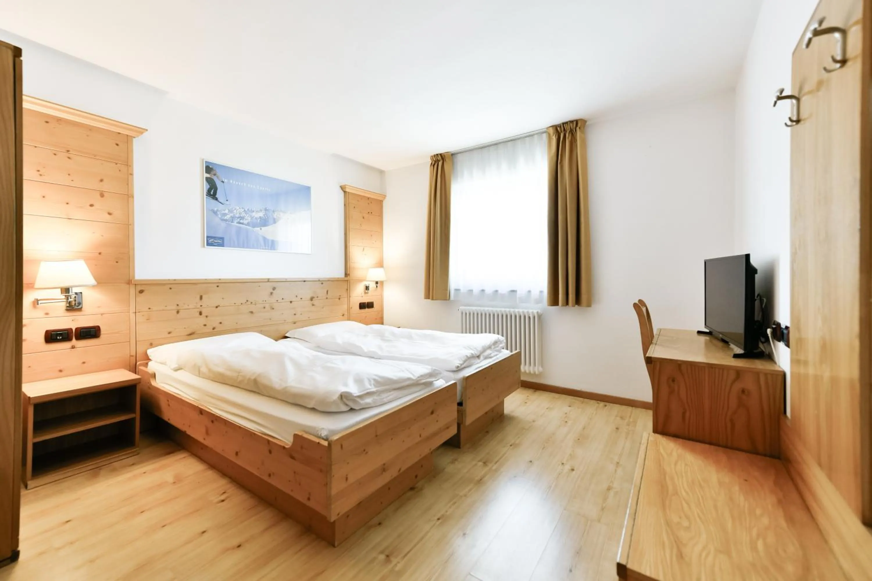 Bed in Chalet Caminetto