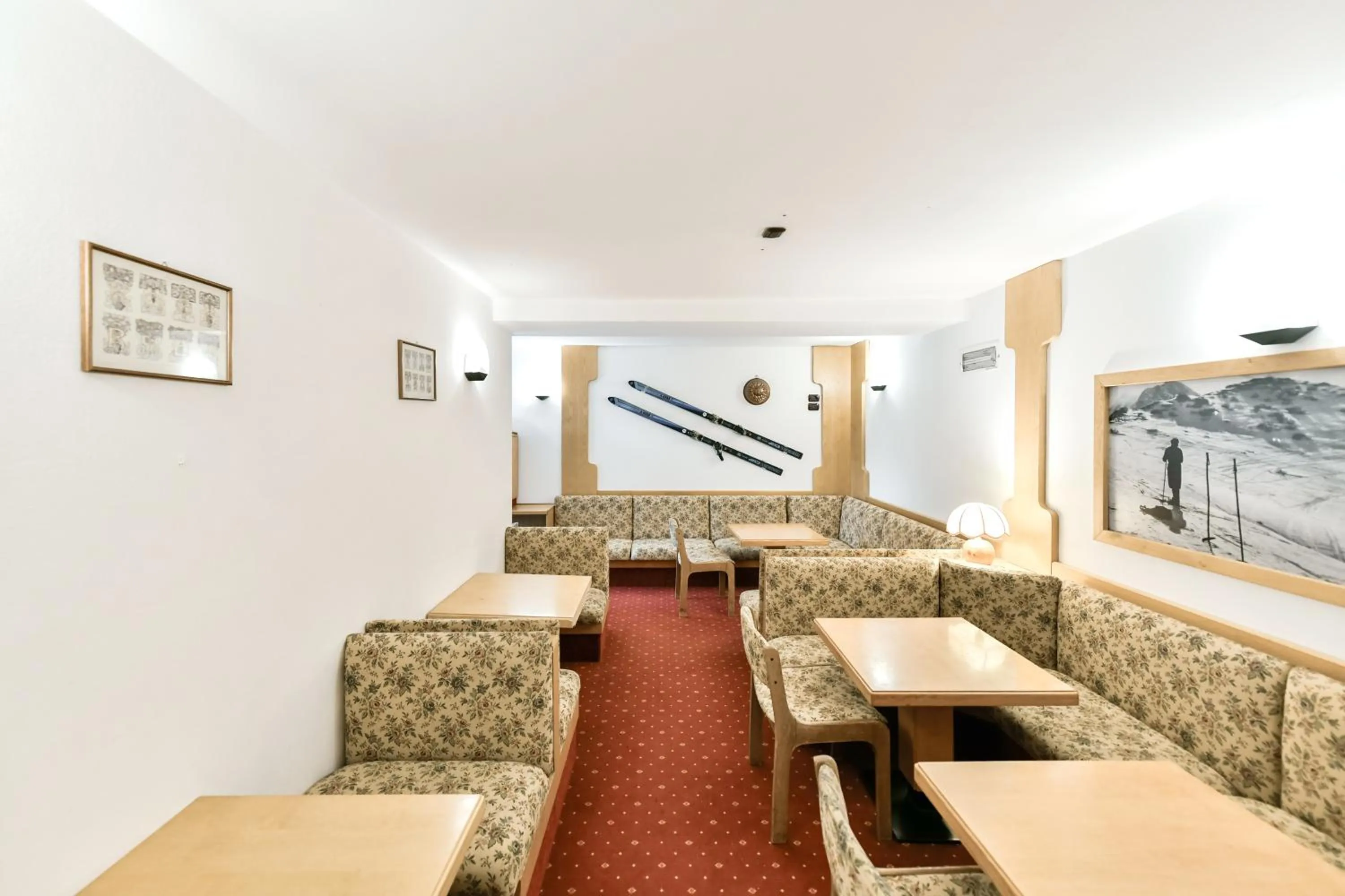 hair dresser in Chalet Caminetto