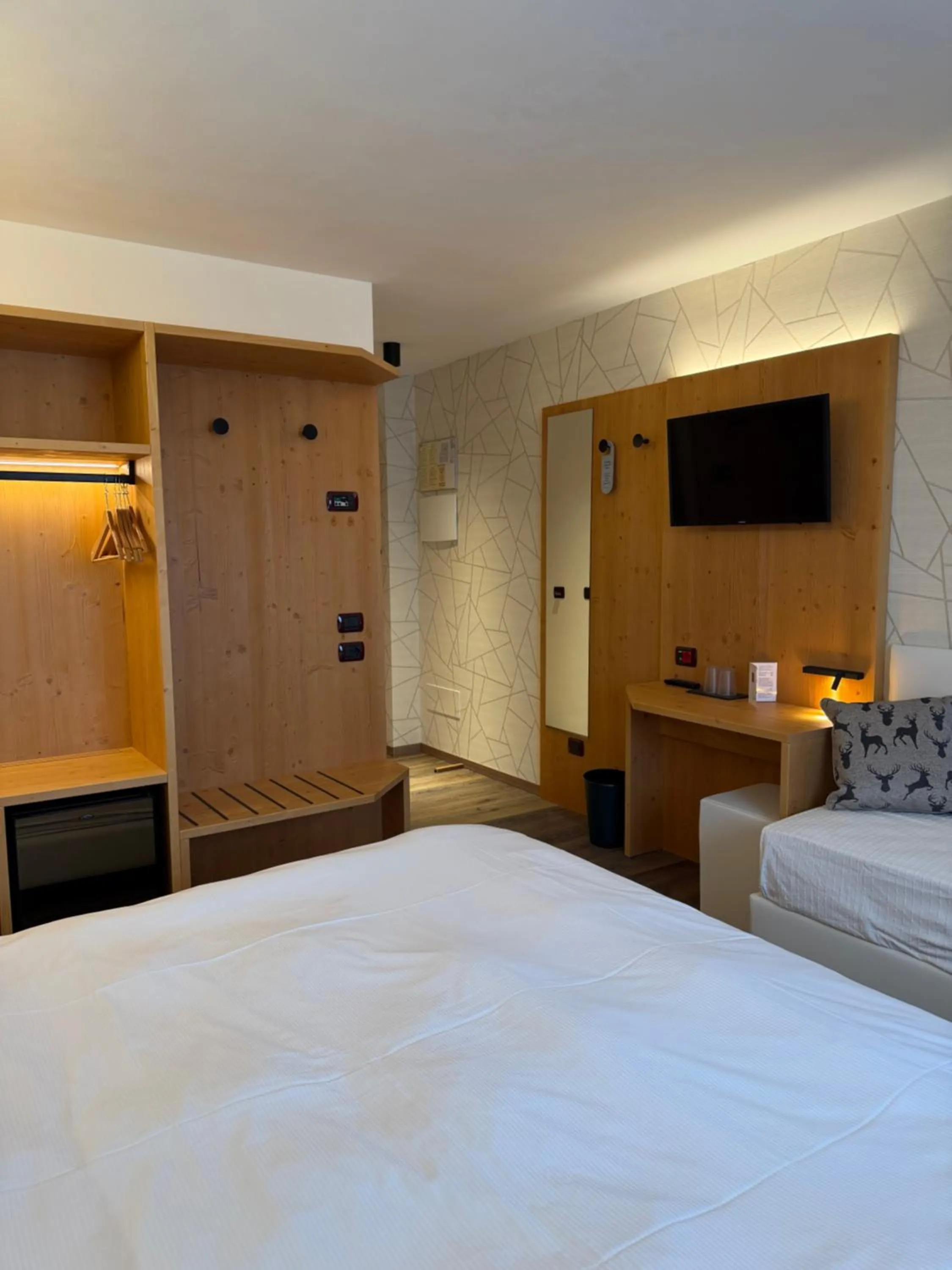 TV and multimedia, Bed in Chalet Caminetto