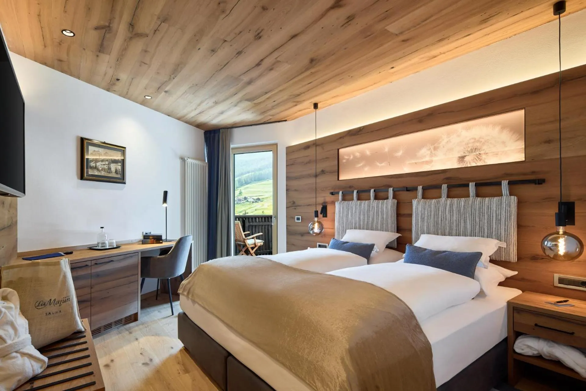 Bedroom, Bed in Hotel La Majun