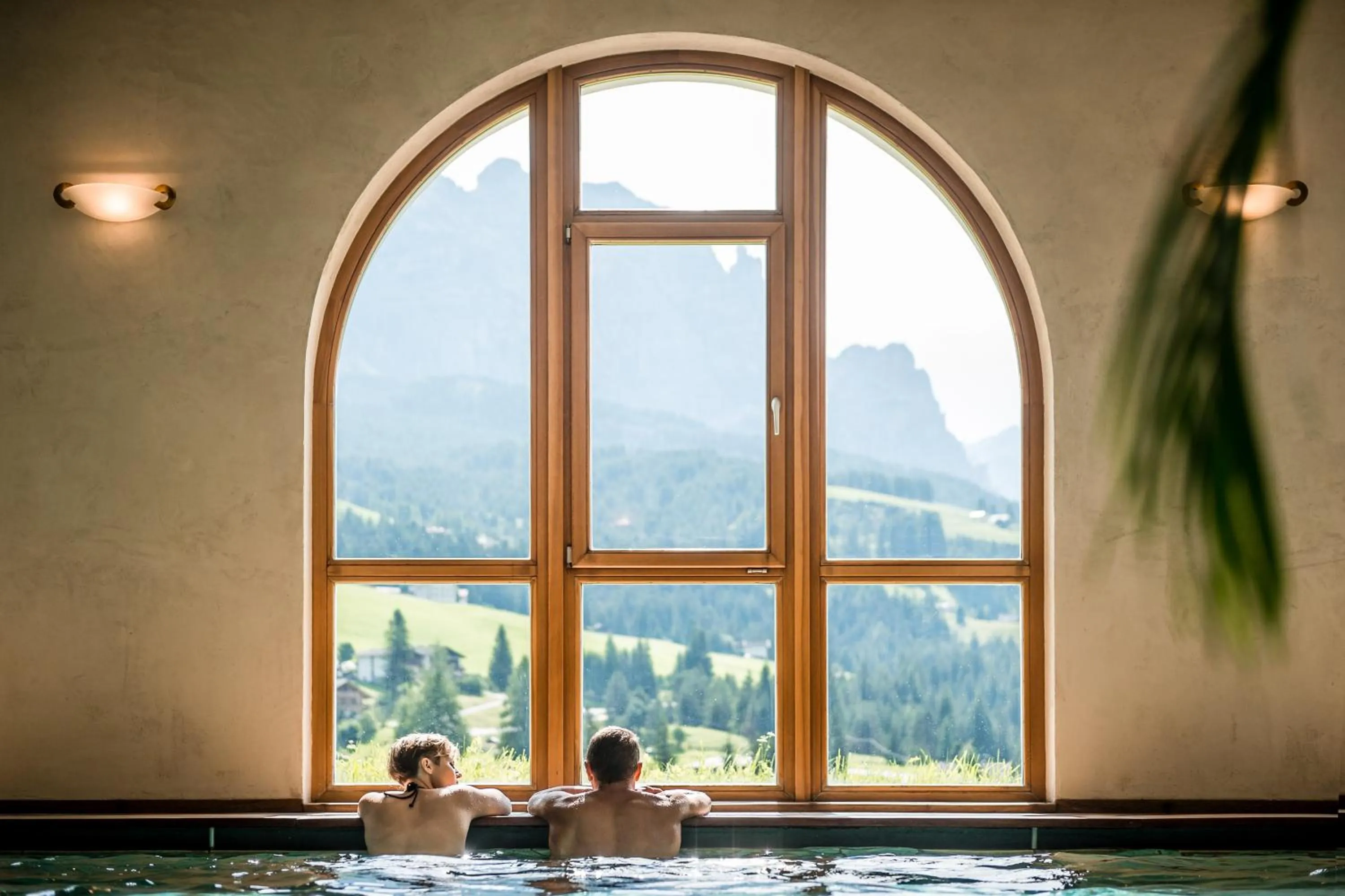 Swimming pool in Hotel La Majun