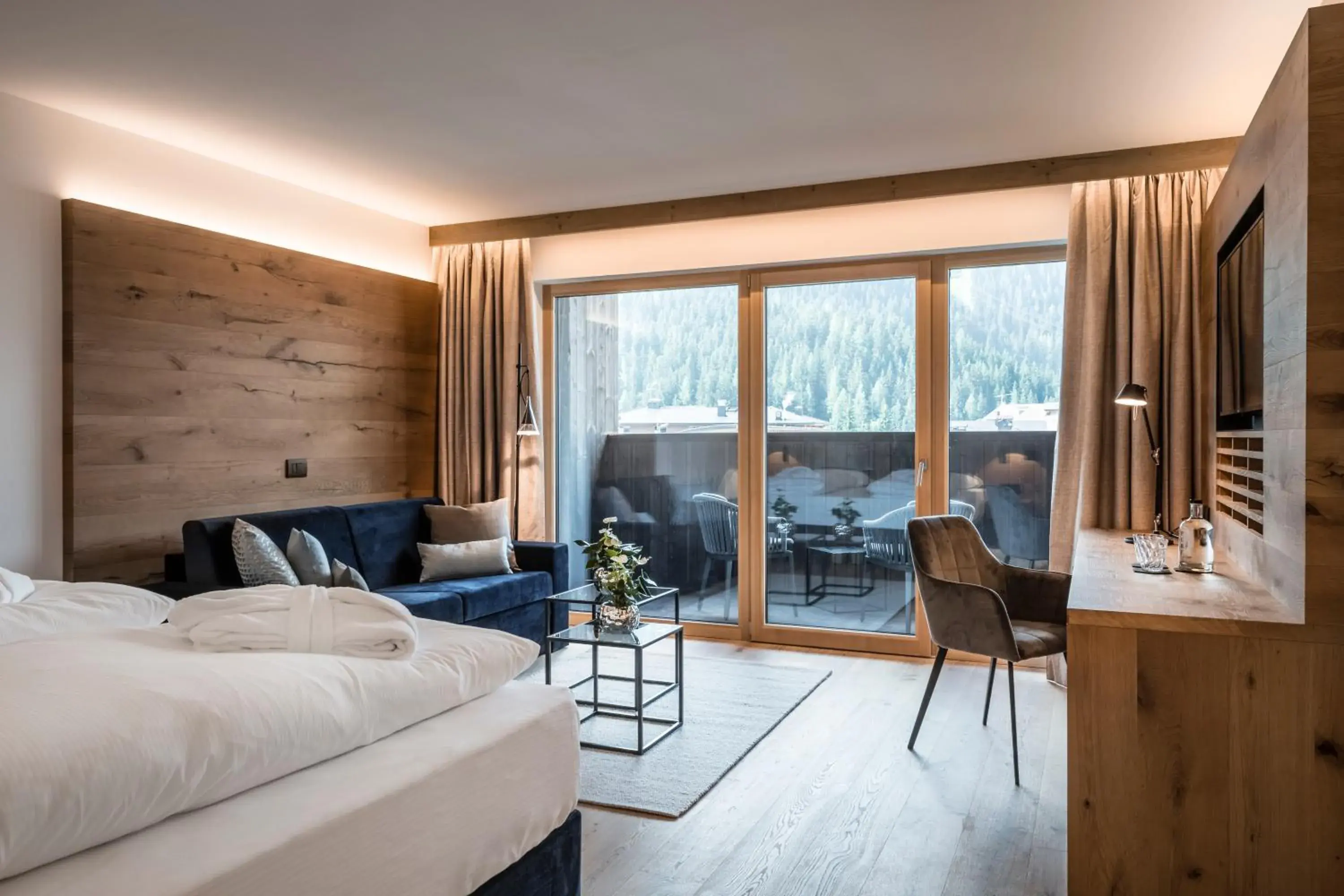 Deluxe Junior Suite in Hotel La Majun Deluxe Junior Suite in Hotel La Majun