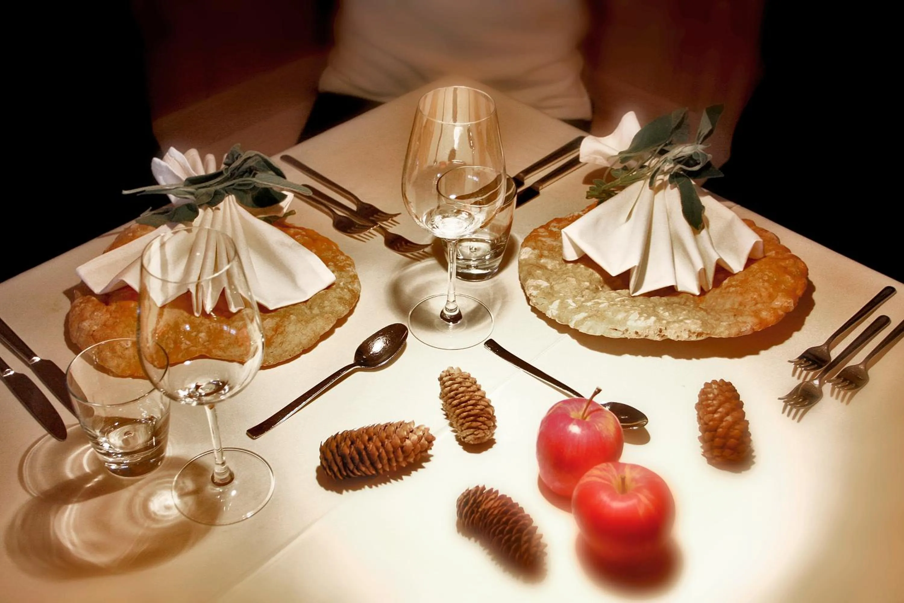 Restaurant/places to eat in Hotel La Majun