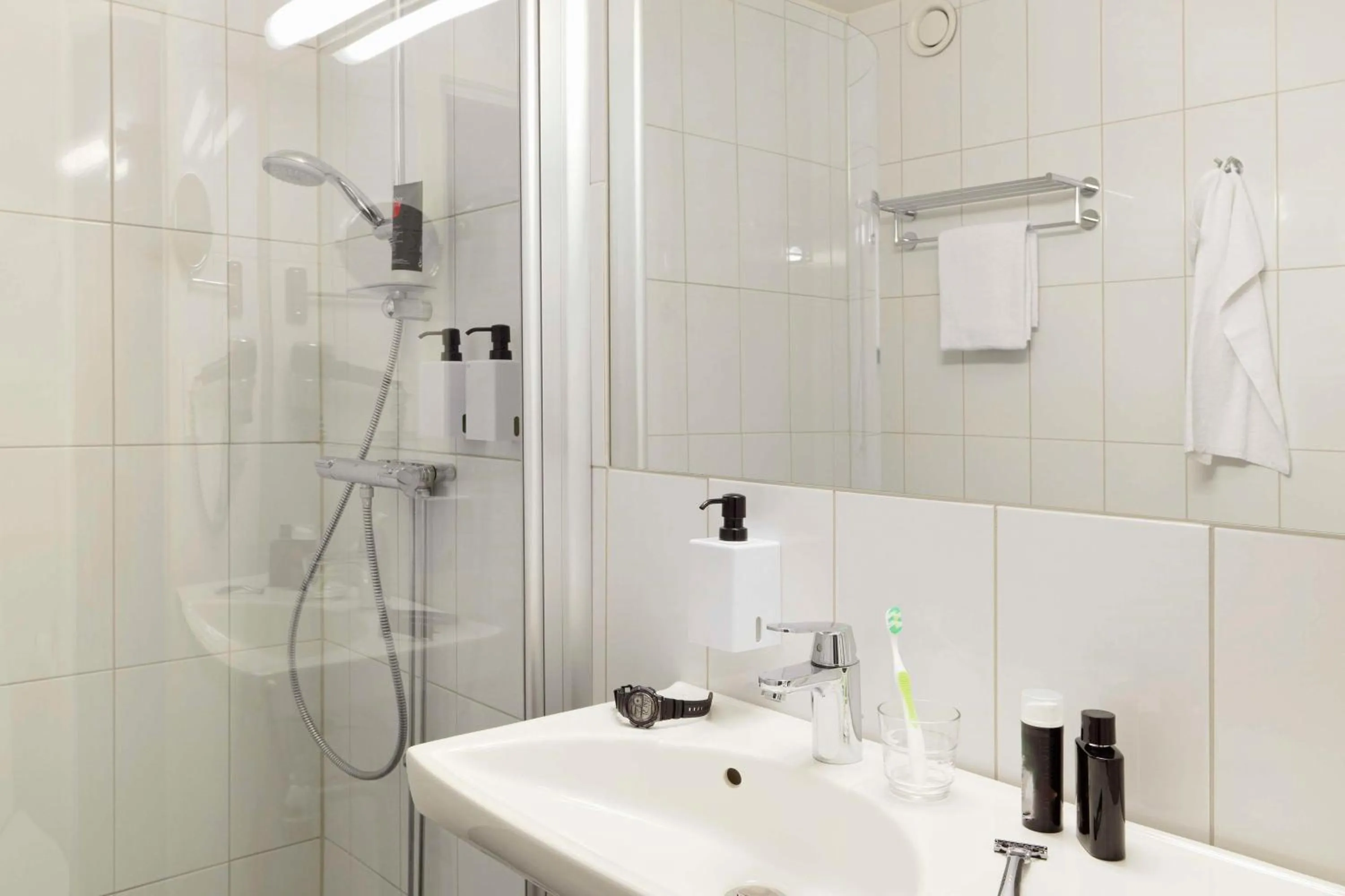 Bathroom in Scandic Örebro Väst