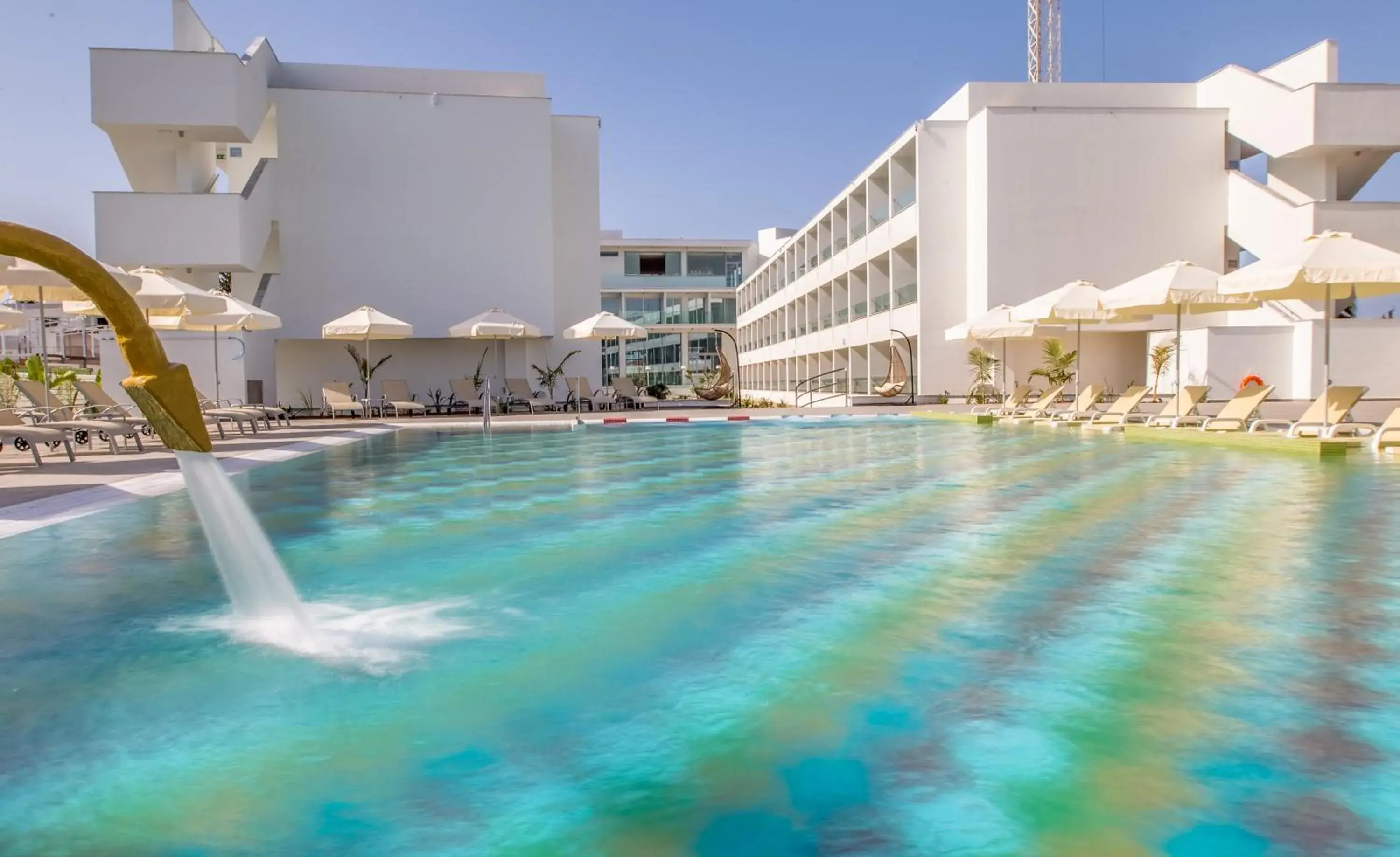 Swimming pool in Nicholas Color Hotel Swimming pool in Nicholas Color Hotel