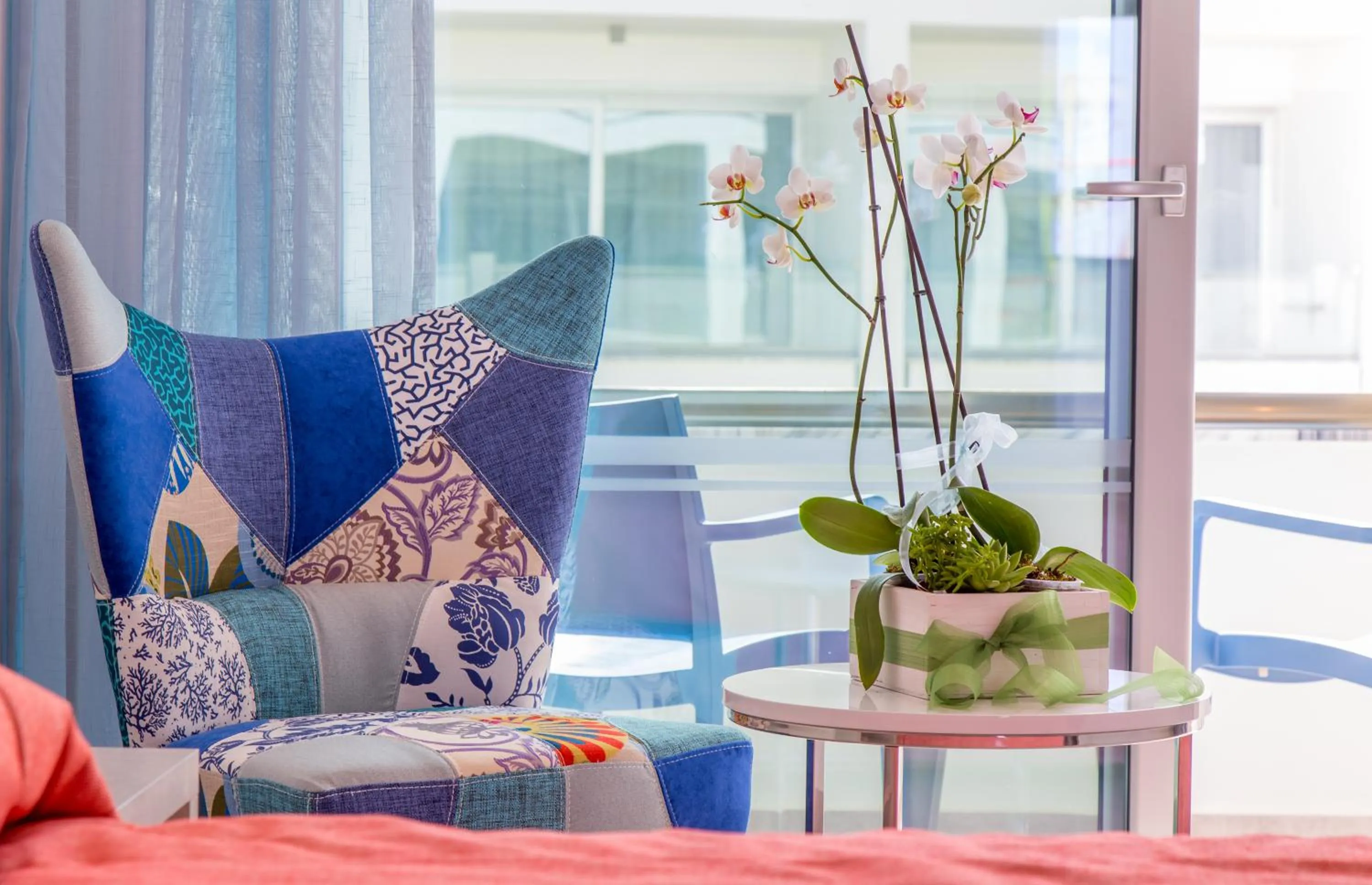 Bedroom in Nicholas Color Hotel