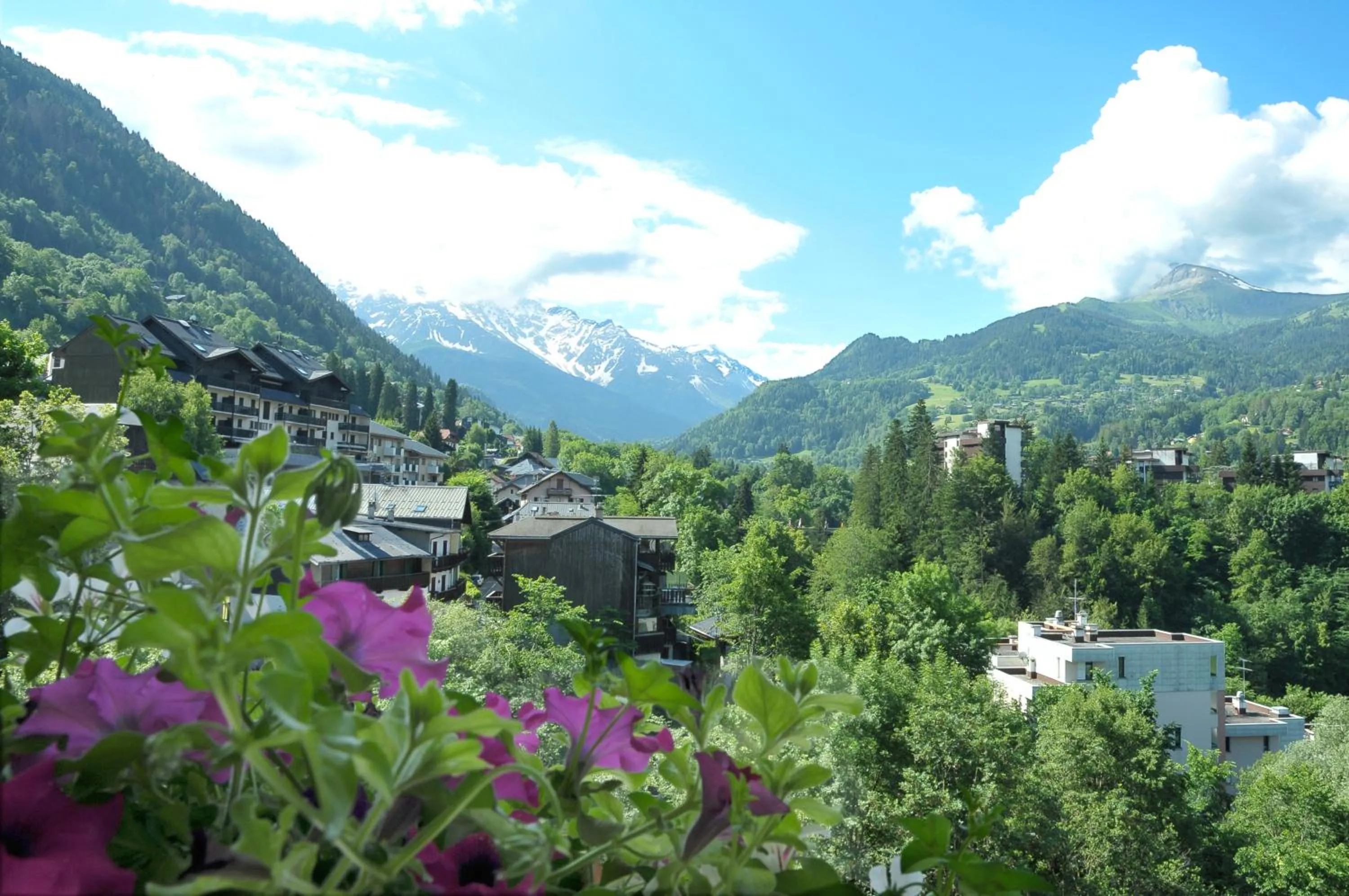 Mountain view in Hôtel Val d'Este