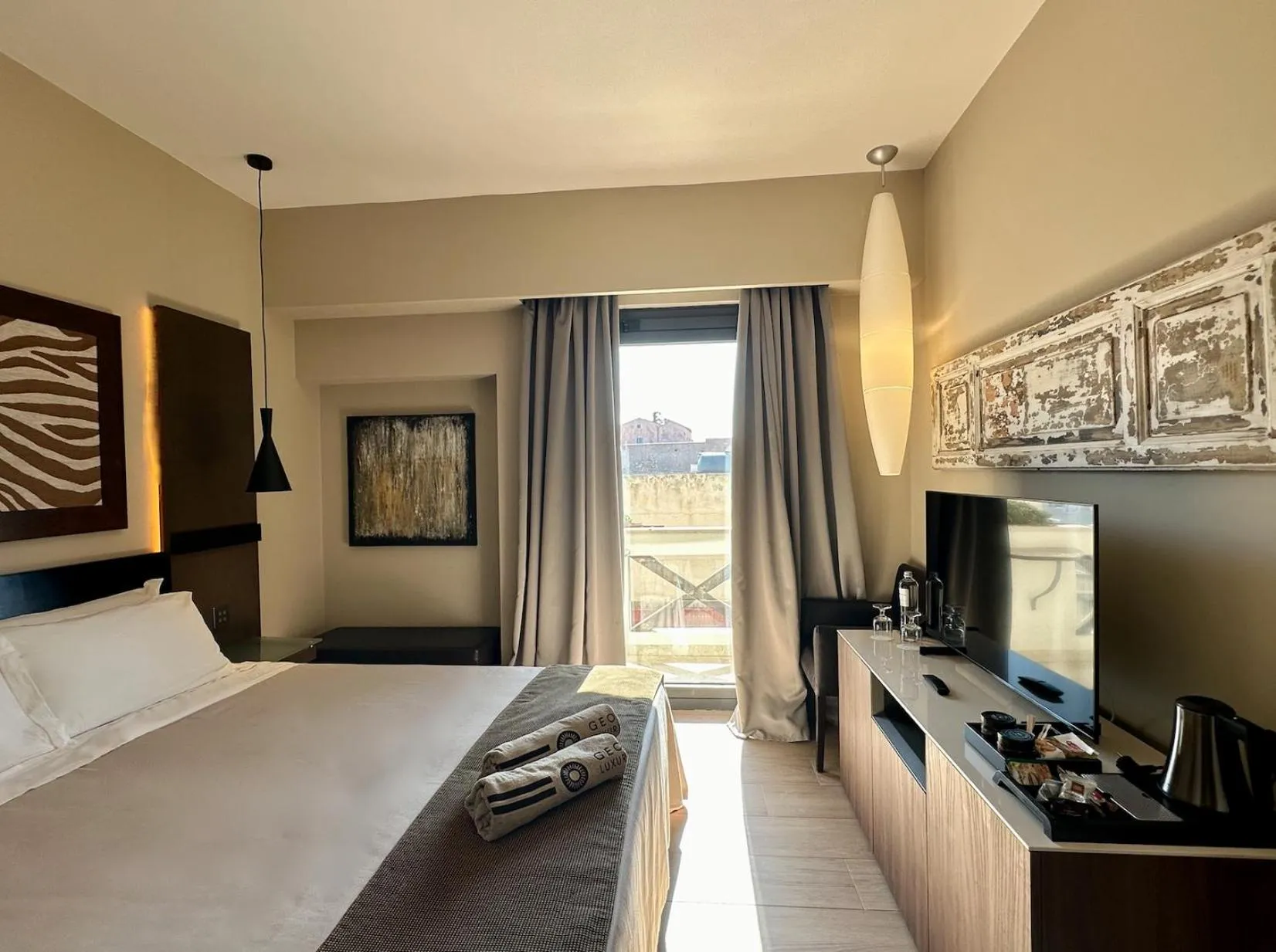 Photo of the whole room, Bed in Hotel Capo San Vito by Geocharme