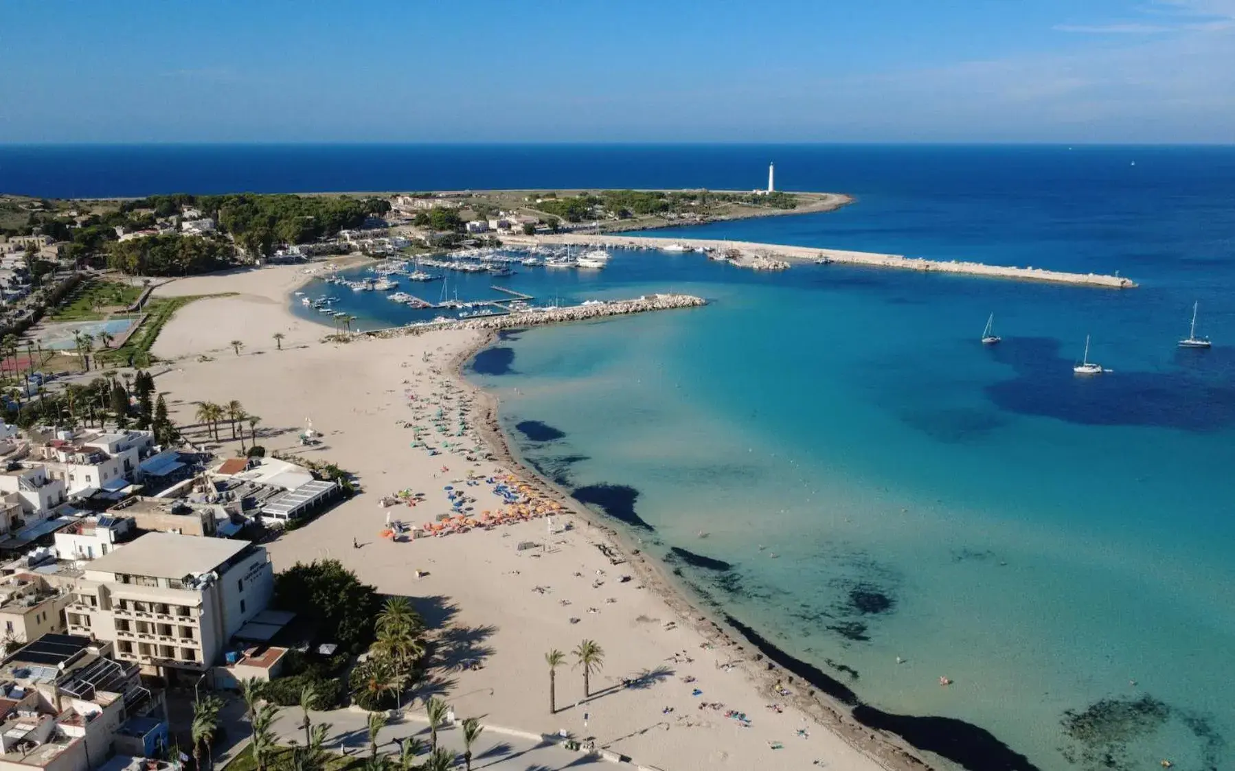 Property building in Hotel Capo San Vito by Geocharme Property building in Hotel Capo San Vito by Geocharme