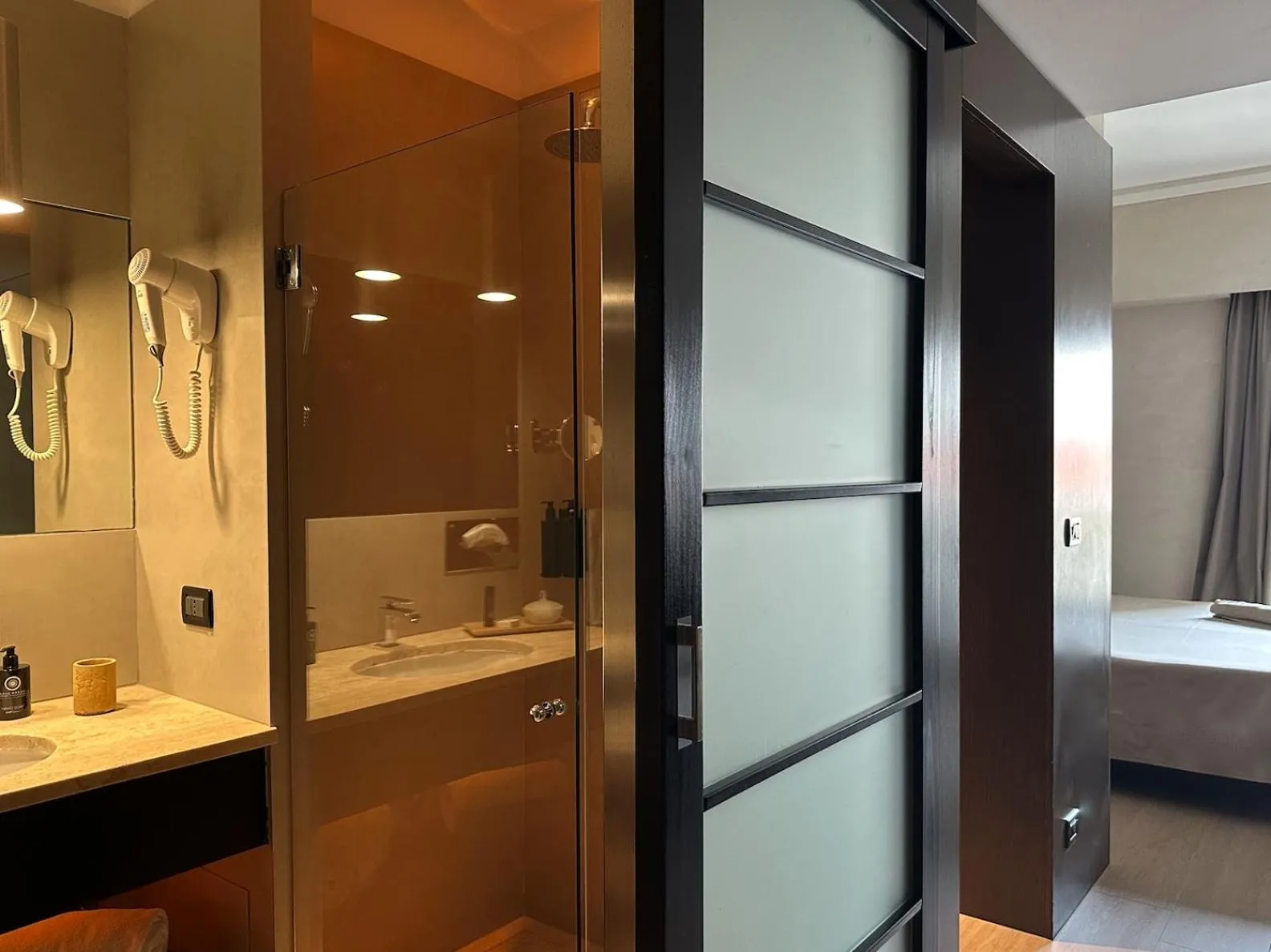 Bathroom in Hotel Capo San Vito by Geocharme