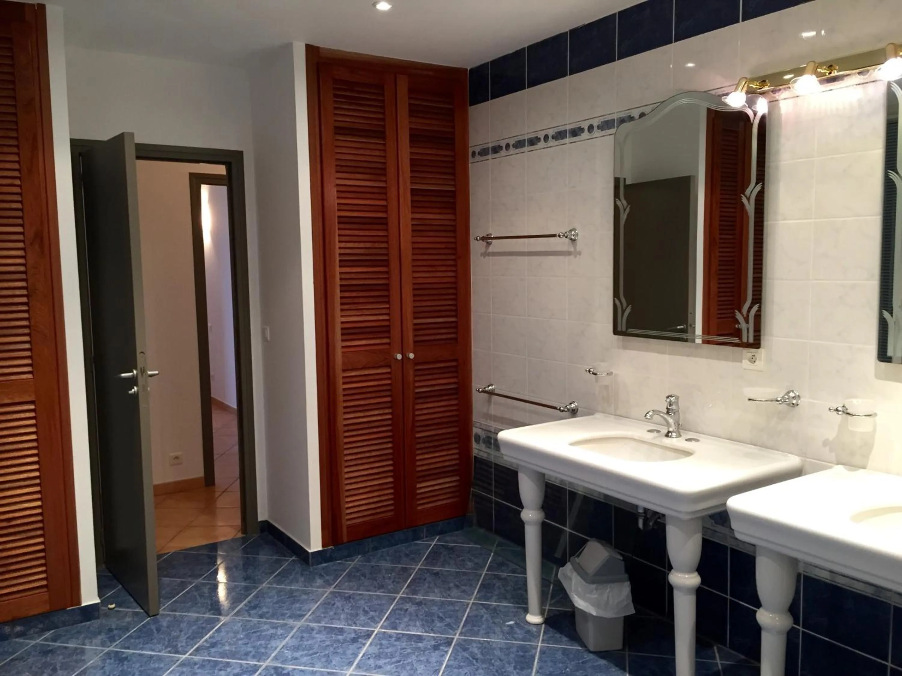 Bathroom in Les Appartements du Port