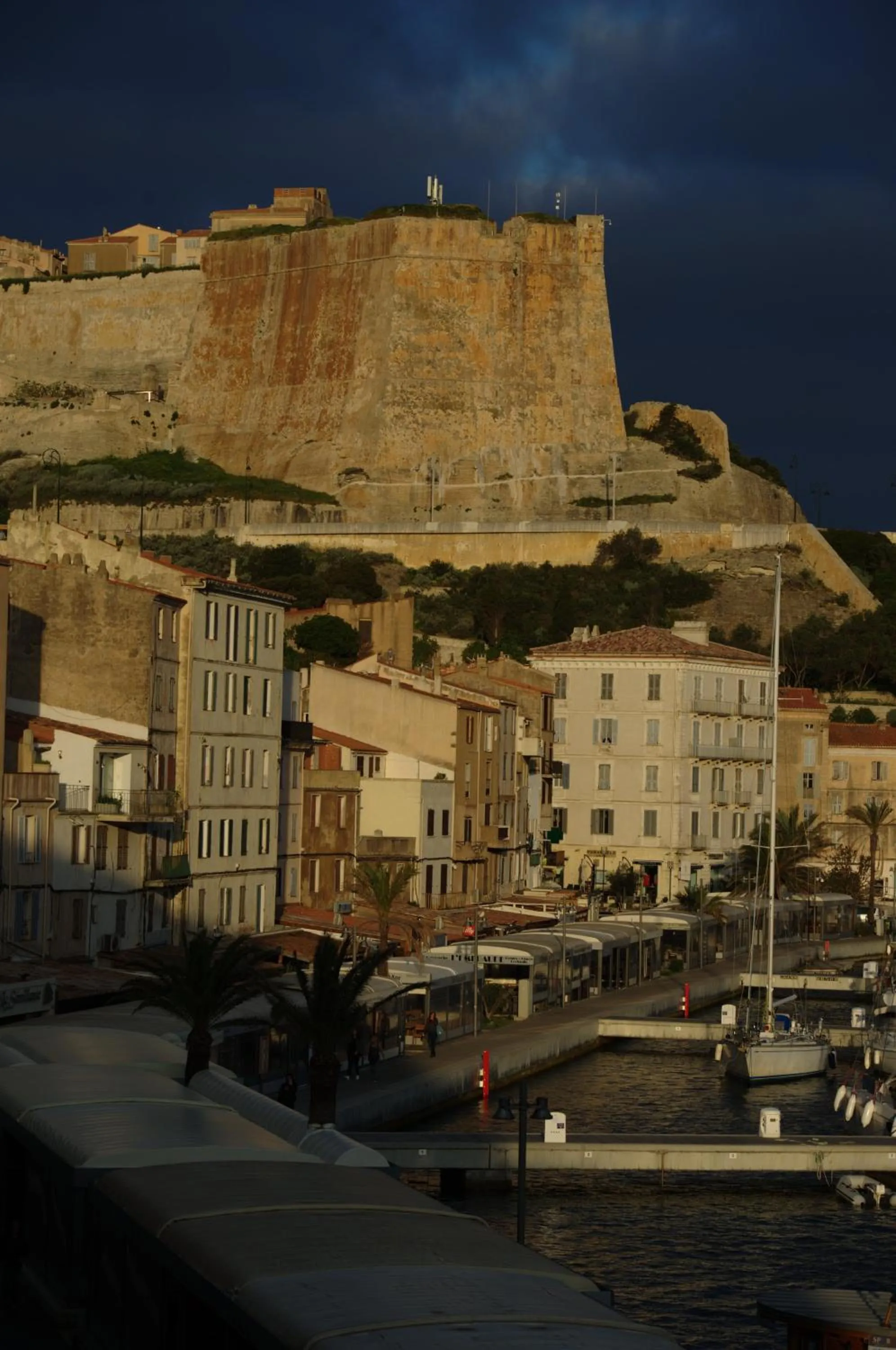 City view in Les Appartements du Port