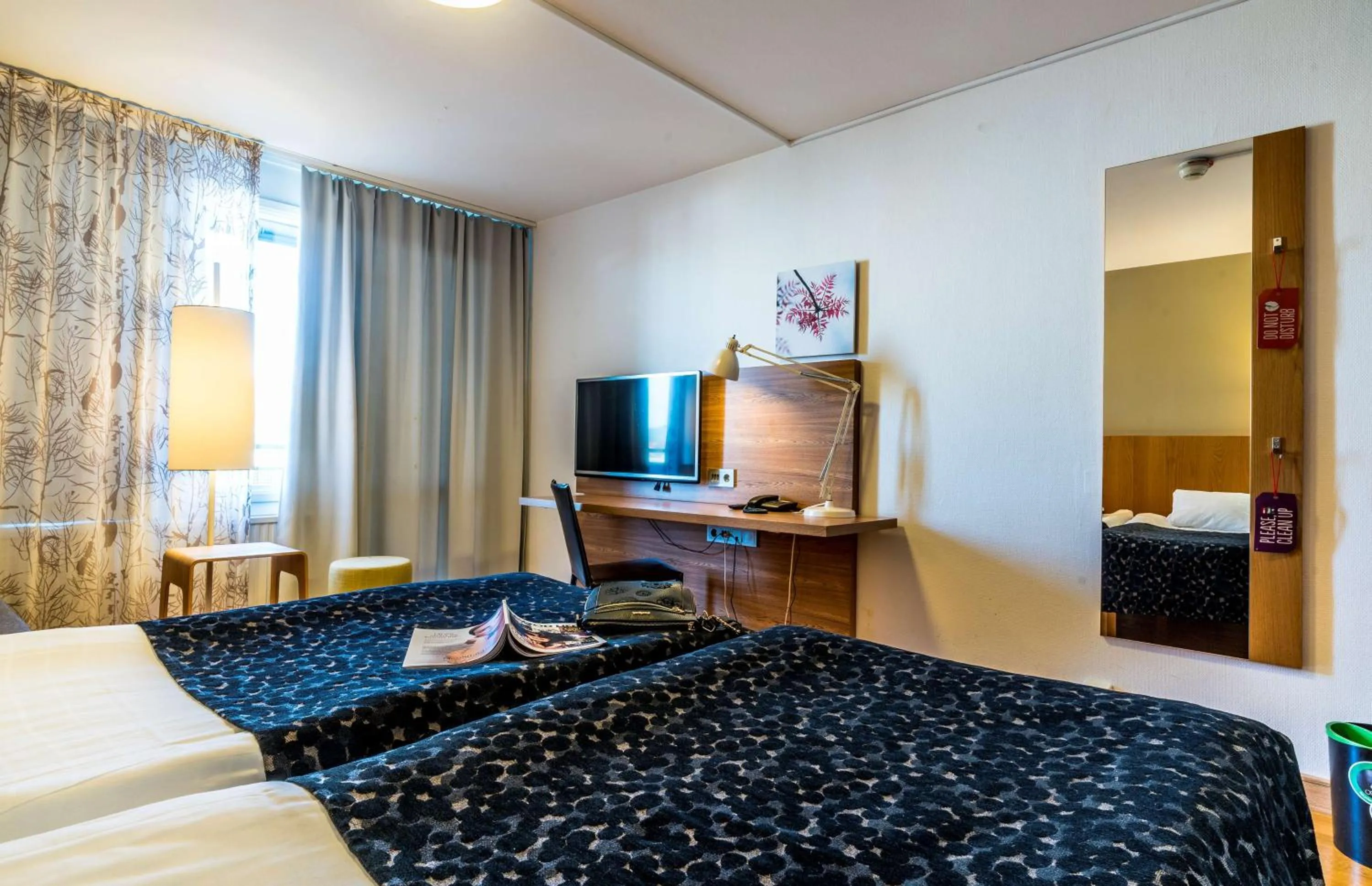 Bedroom, Bed in Scandic Elmia