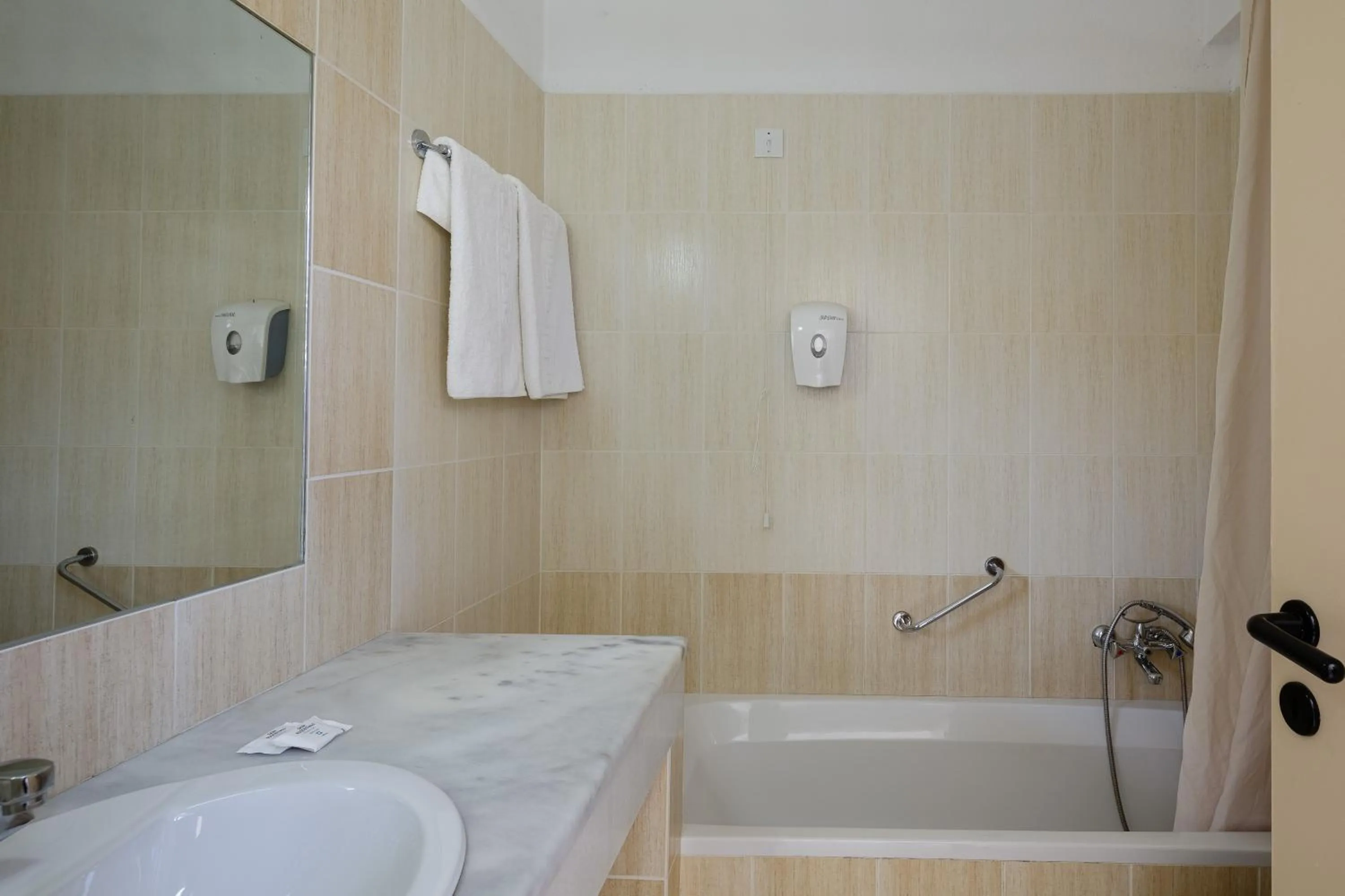 Bathroom in Rethymno Village