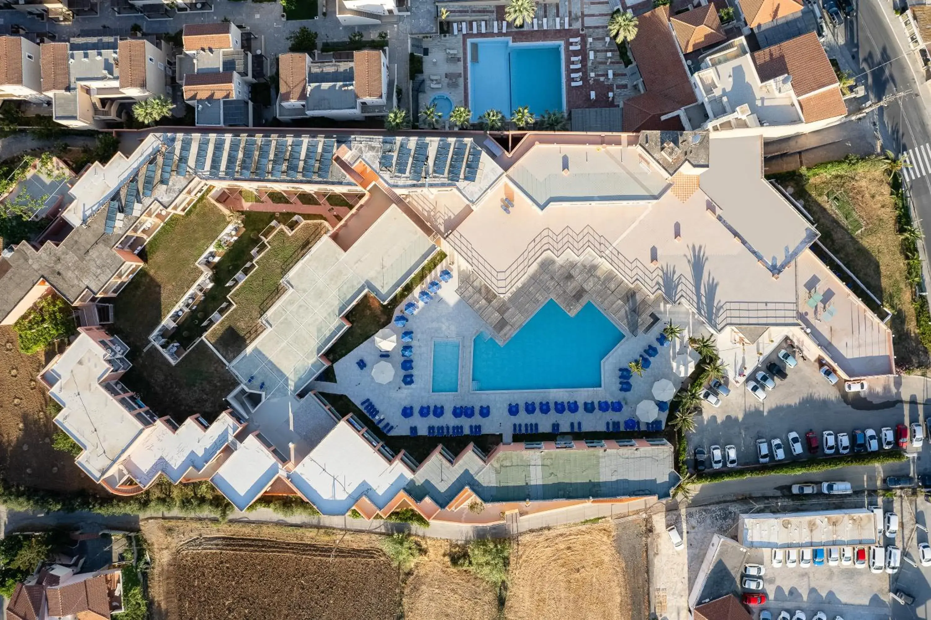 Pool view in Rethymno Village Pool view in Rethymno Village