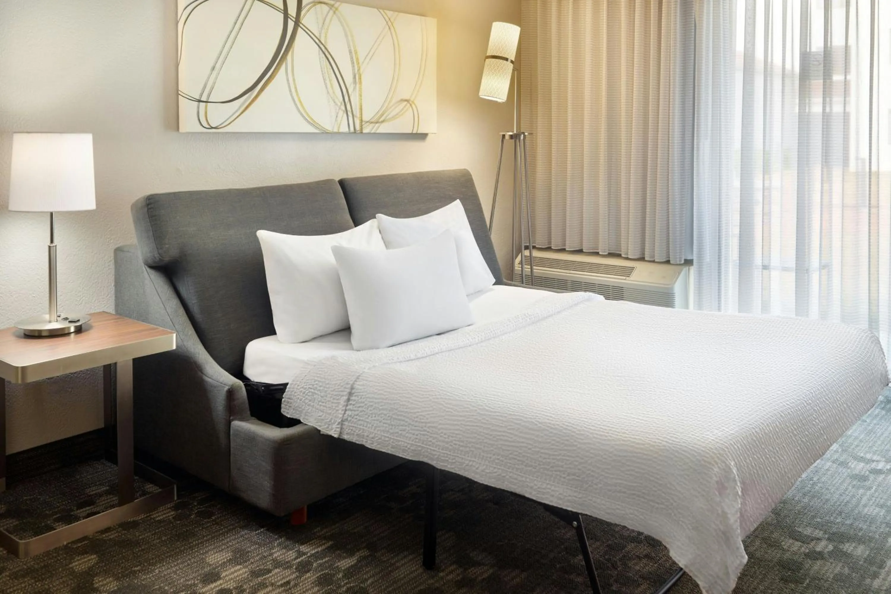 Photo of the whole room, Bed in Courtyard by Marriott Atlanta Airport South/Sullivan Road