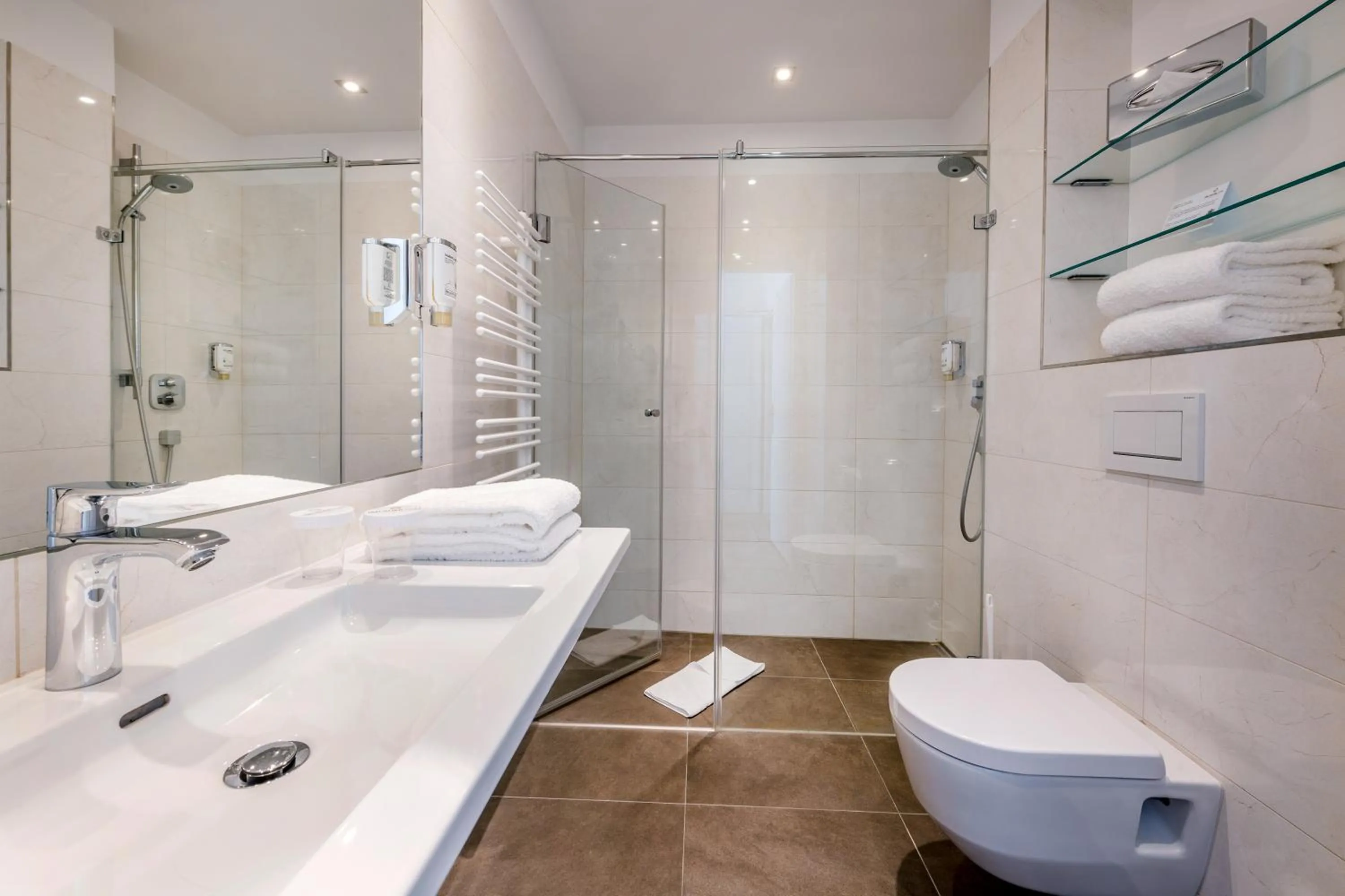 Bathroom in IMLAUER Hotel Nestroy Wien