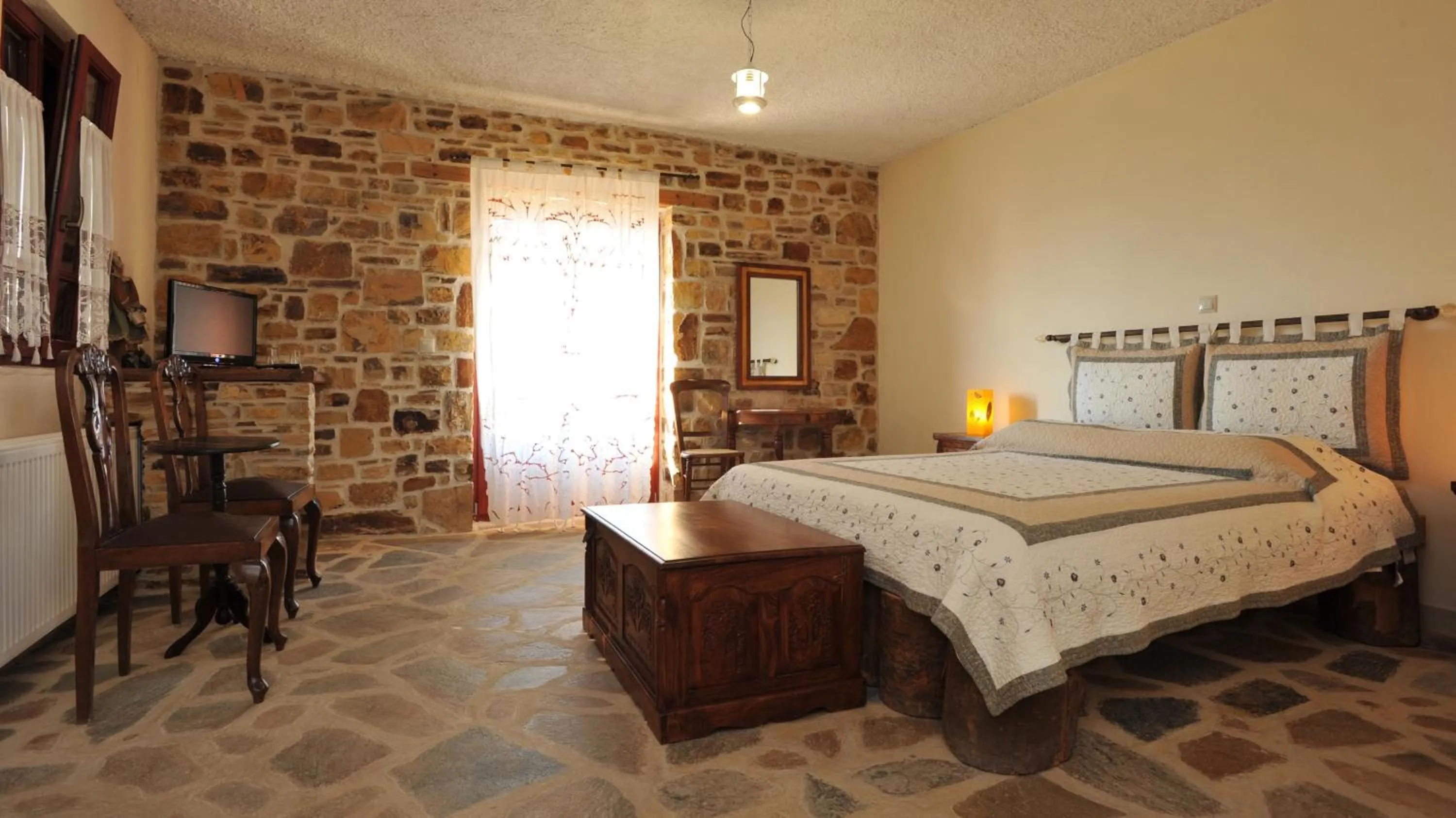 Ethaleia Hotel