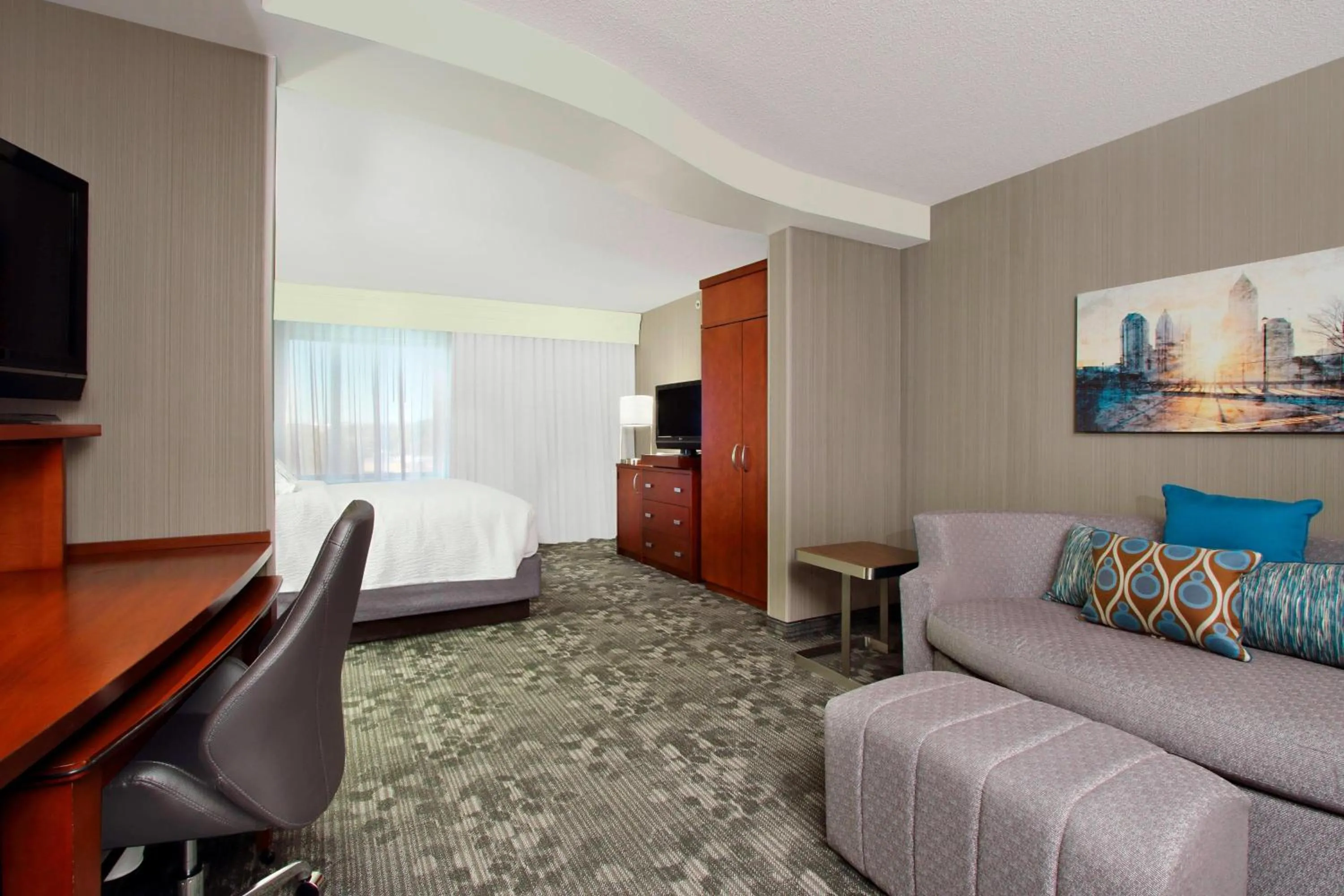 Photo of the whole room, Bed in Courtyard Atlanta Airport West