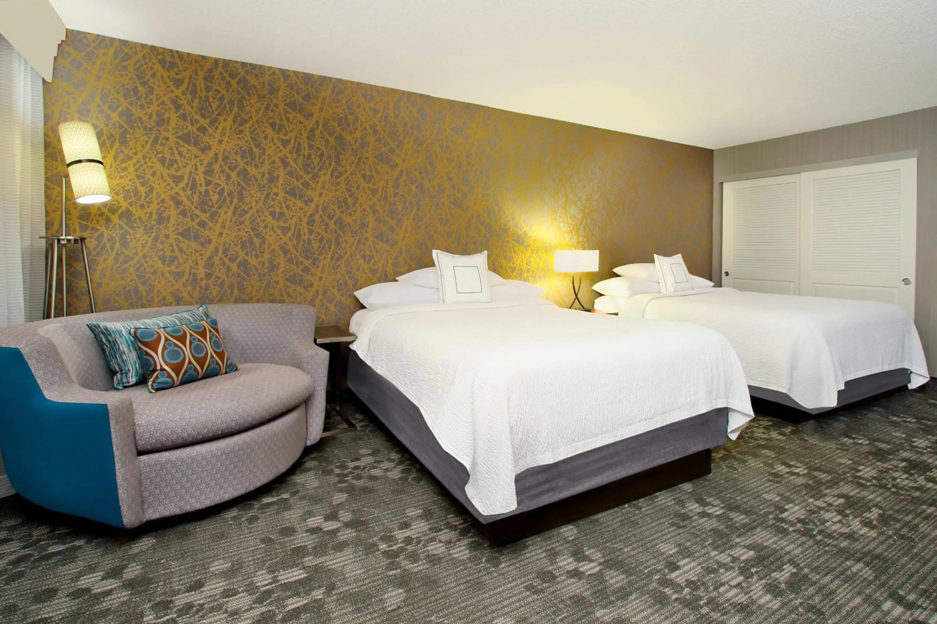 Photo of the whole room, Bed in Courtyard Atlanta Airport West